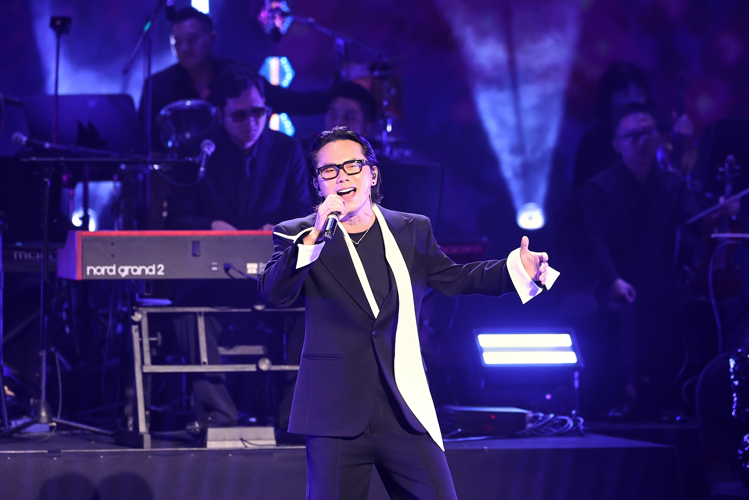 Lệ Quyên gọi Tuấn Hưng là 'người tình âm nhạc tương xứng' - Ảnh 3.