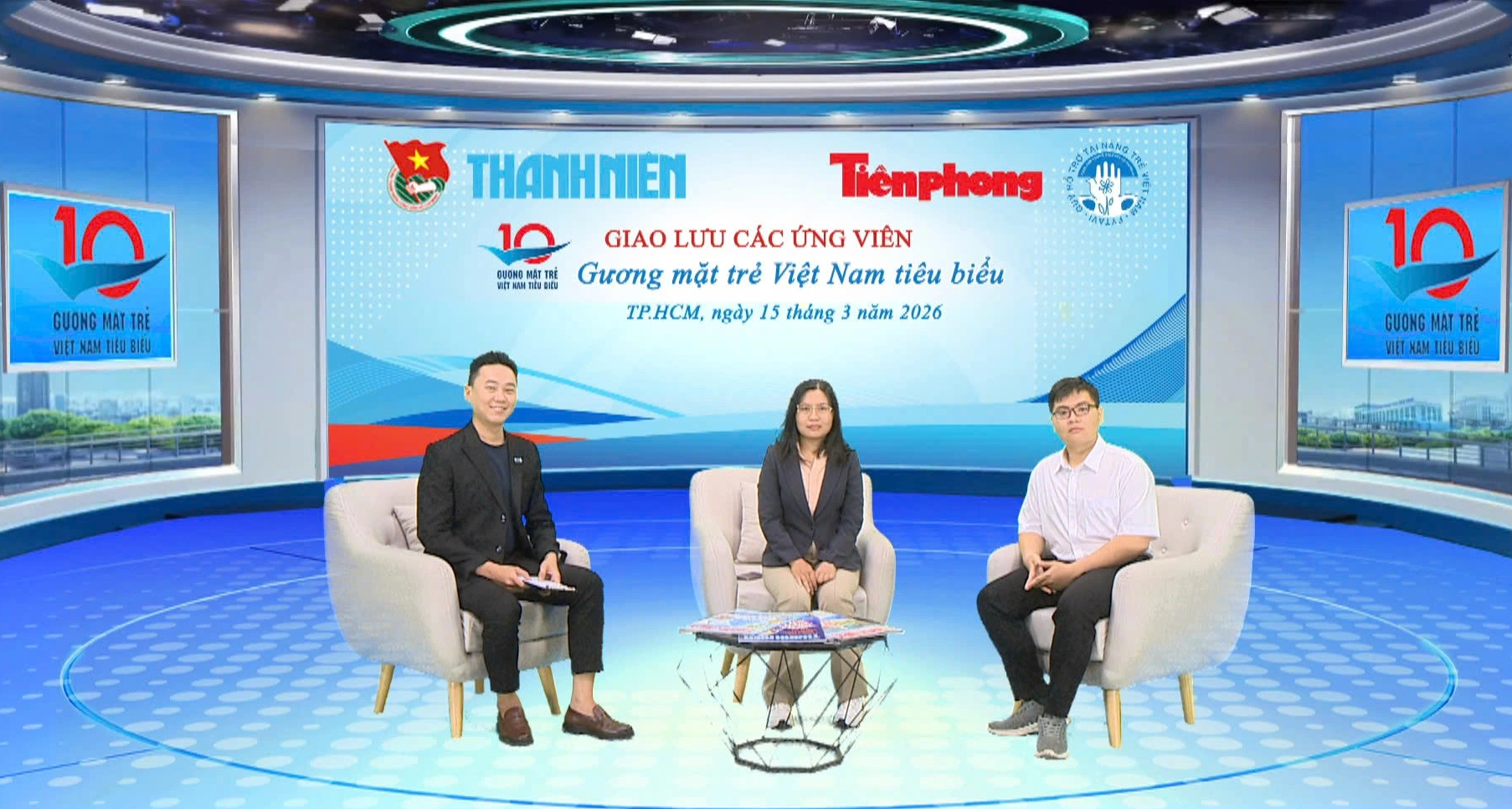 Khám phá bí quyết thành công của tiến sĩ và sinh viên nổi bật năm 2025 - Ảnh 1. Khám phá bí quyết thành công của tiến sĩ và sinh viên nổi bật năm 2025 - Ảnh 1.