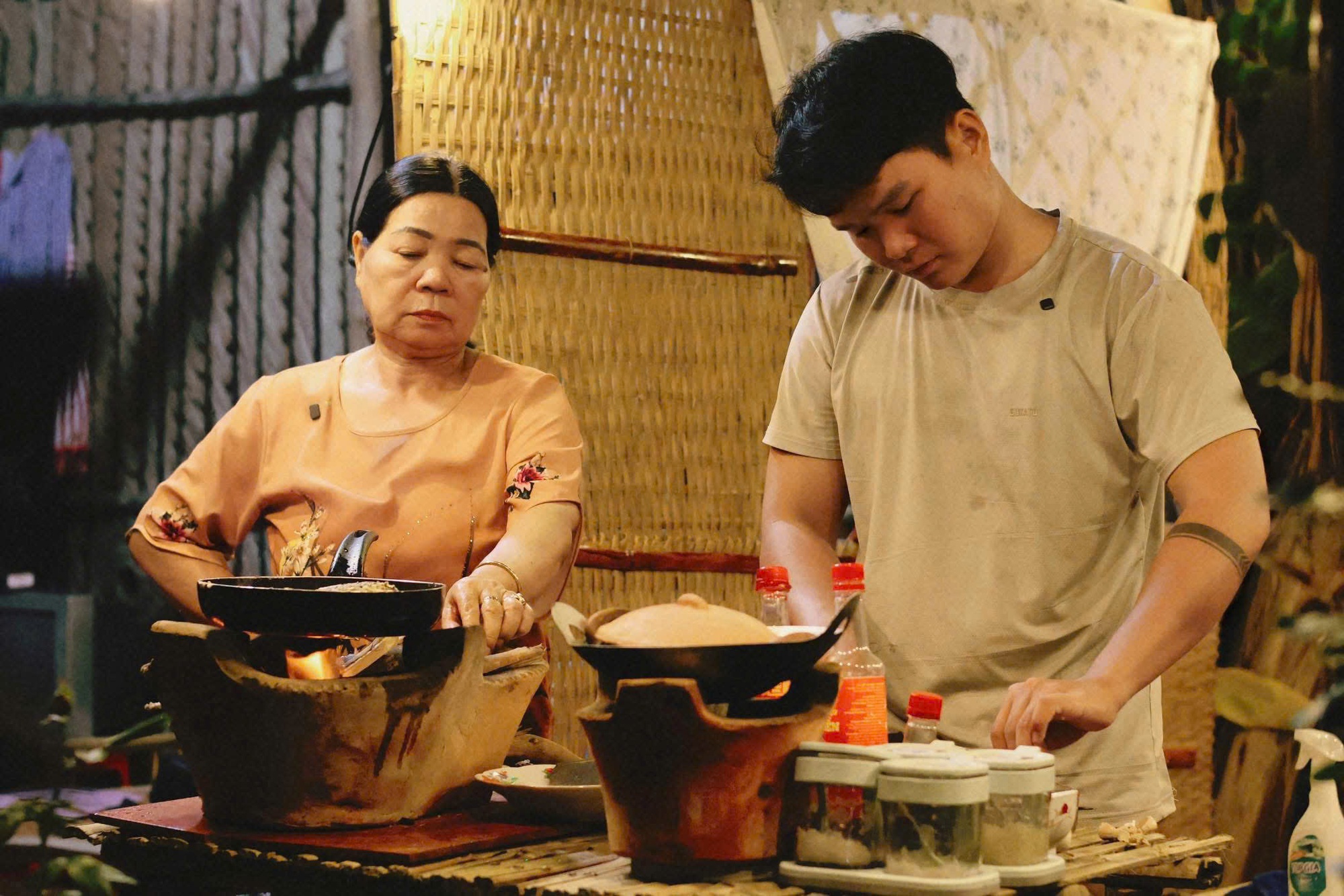 - Ảnh 2. - Ảnh 2.