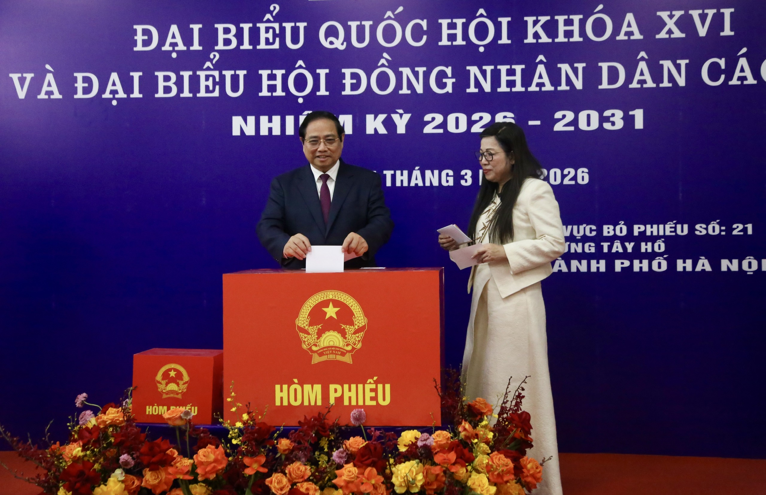 Lãnh đạo Đảng, Nhà nước bỏ phiếu bầu cử- Ảnh 13. Lãnh đạo Đảng, Nhà nước bỏ phiếu bầu cử- Ảnh 13.