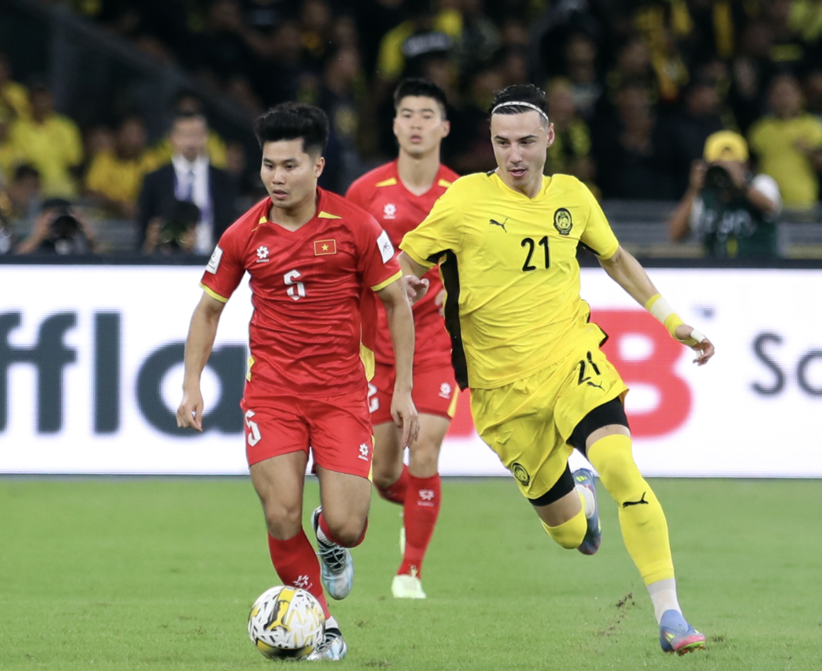 ĐT Việt Nam 'n&iacute;n thở' trước tin AFC quyết định xử thua Malaysia, sếp lớn VFF ra th&ocirc;ng b&aacute;o quan trọng