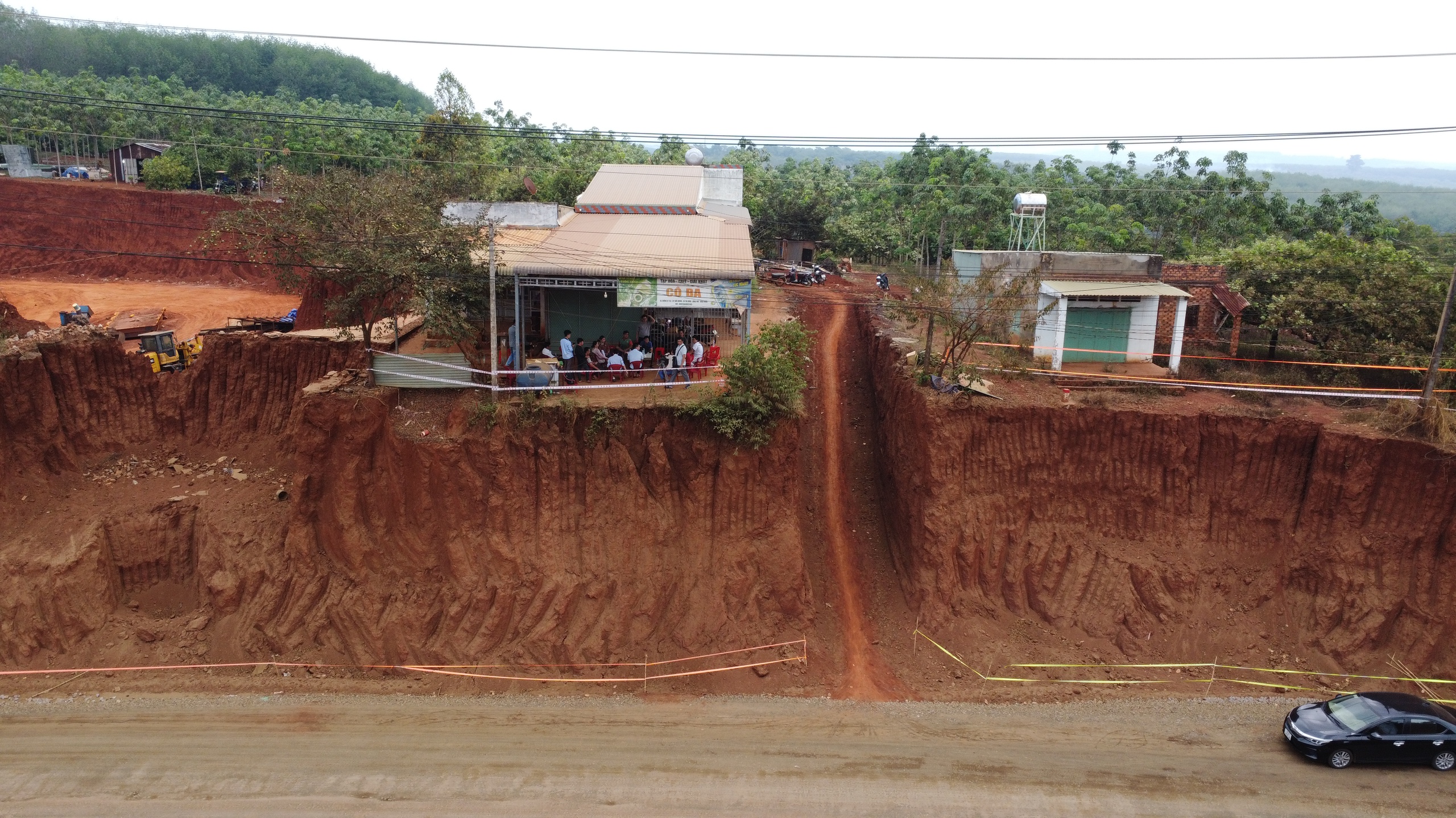 Ngày mai, chủ đầu tư sẽ xin lỗi người dân- Ảnh 2. Ngày mai, chủ đầu tư sẽ xin lỗi người dân- Ảnh 2.