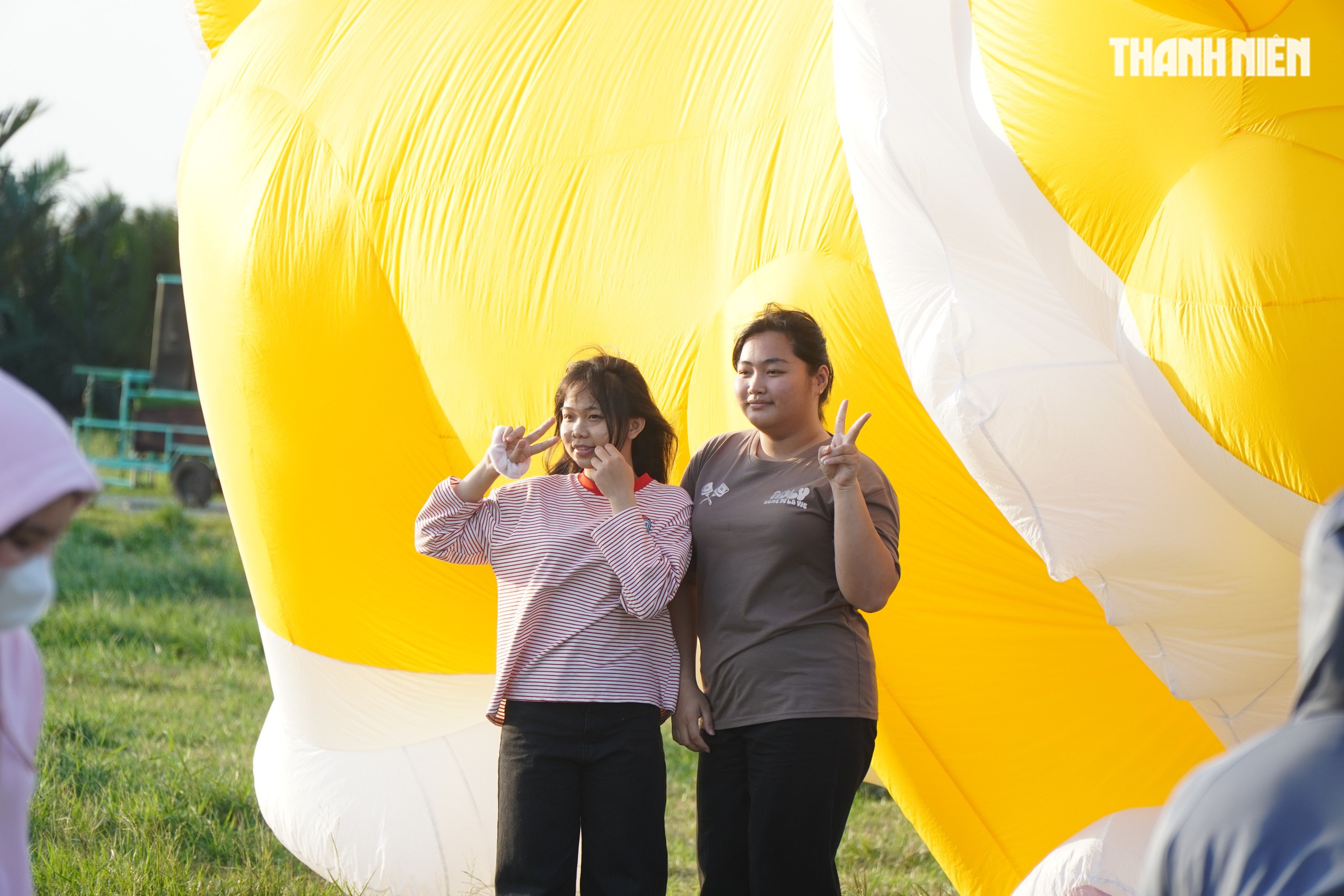 Bãi thả diều khổng lồ ngắm hoàng hôn cực 'chill' ở Vĩnh Long - Ảnh 5.