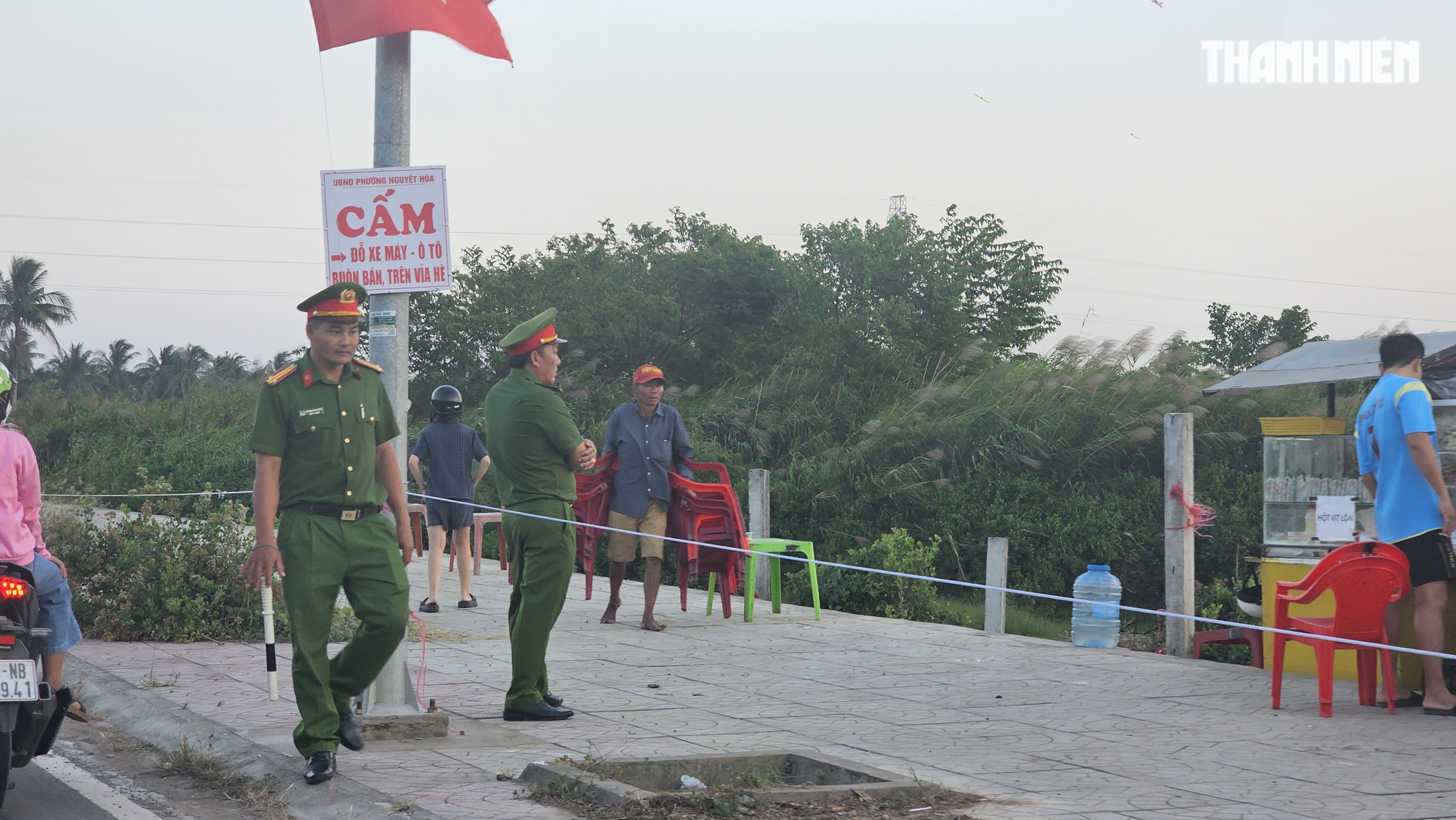 Bãi thả diều khổng lồ ngắm hoàng hôn cực 'chill' ở Vĩnh Long - Ảnh 13.