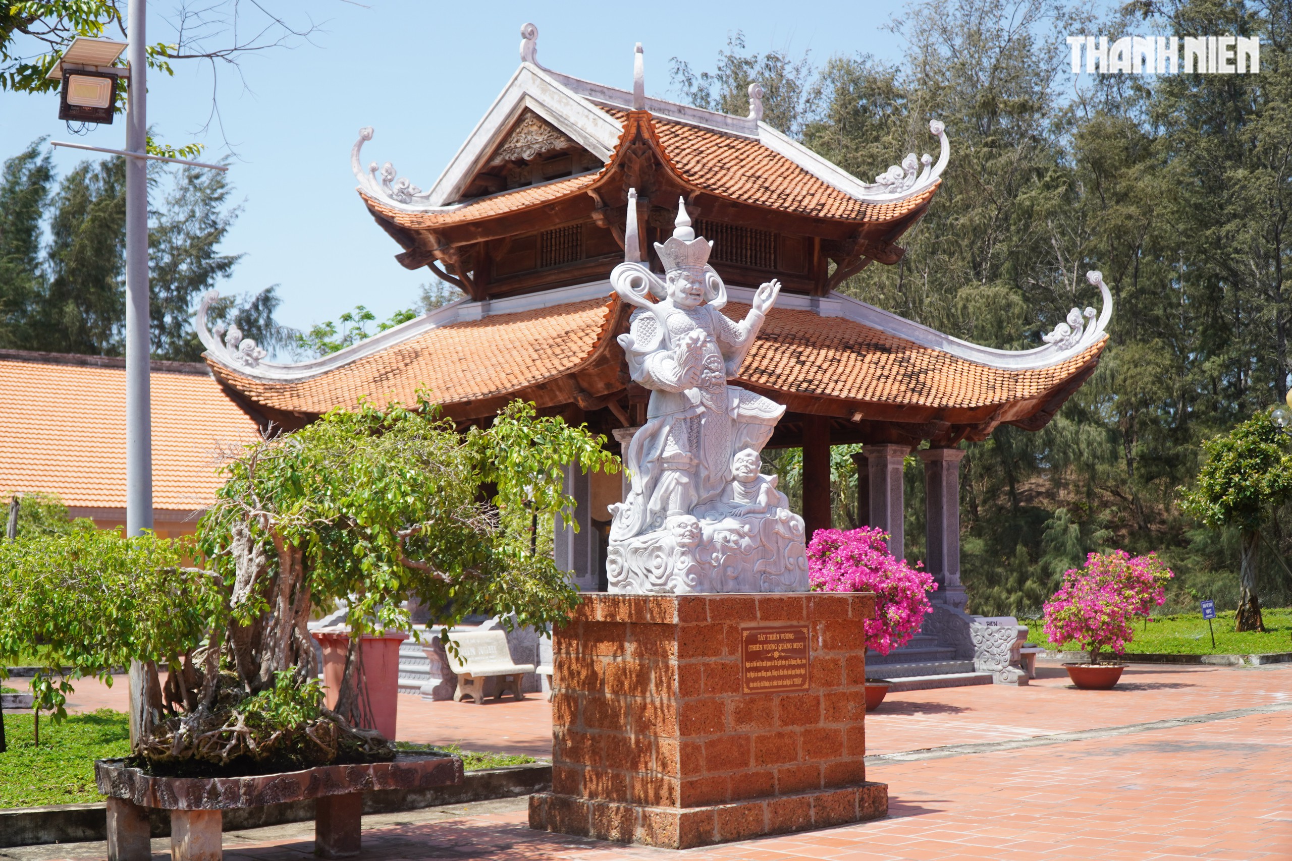 Thiền viện Tr&uacute;c L&acirc;m Tr&agrave; Vinh: Ng&ocirc;i ch&ugrave;a bằng gỗ v&agrave; đ&aacute; ở cực Đ&ocirc;ng tổ quốc- Ảnh 5.