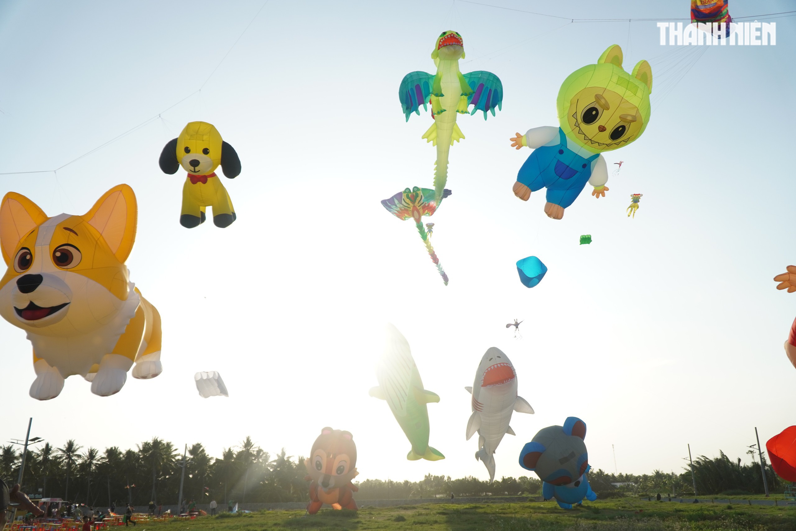 Bãi thả diều khổng lồ ngắm hoàng hôn cực 'chill' ở Vĩnh Long - Ảnh 9.