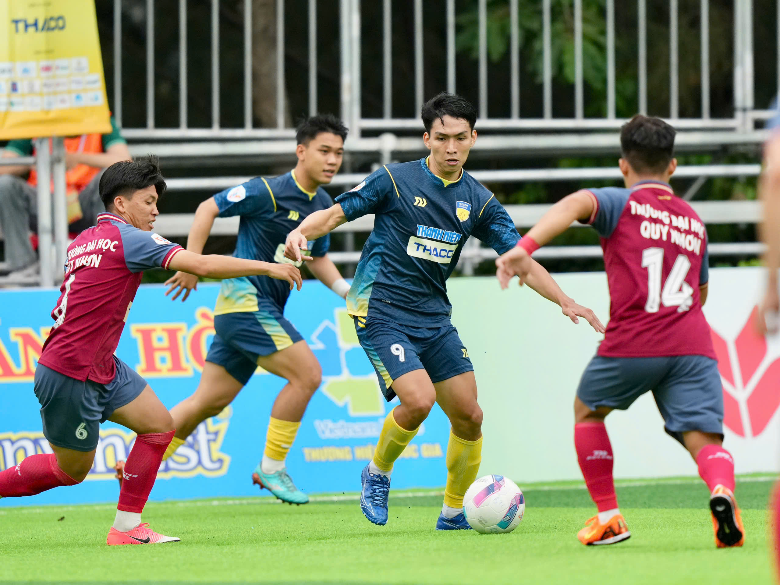 Đằng sau m&agrave;n ăn mừng x&uacute;c động của Trường ĐH C&ocirc;ng nghệ TP.HCM- Ảnh 4.