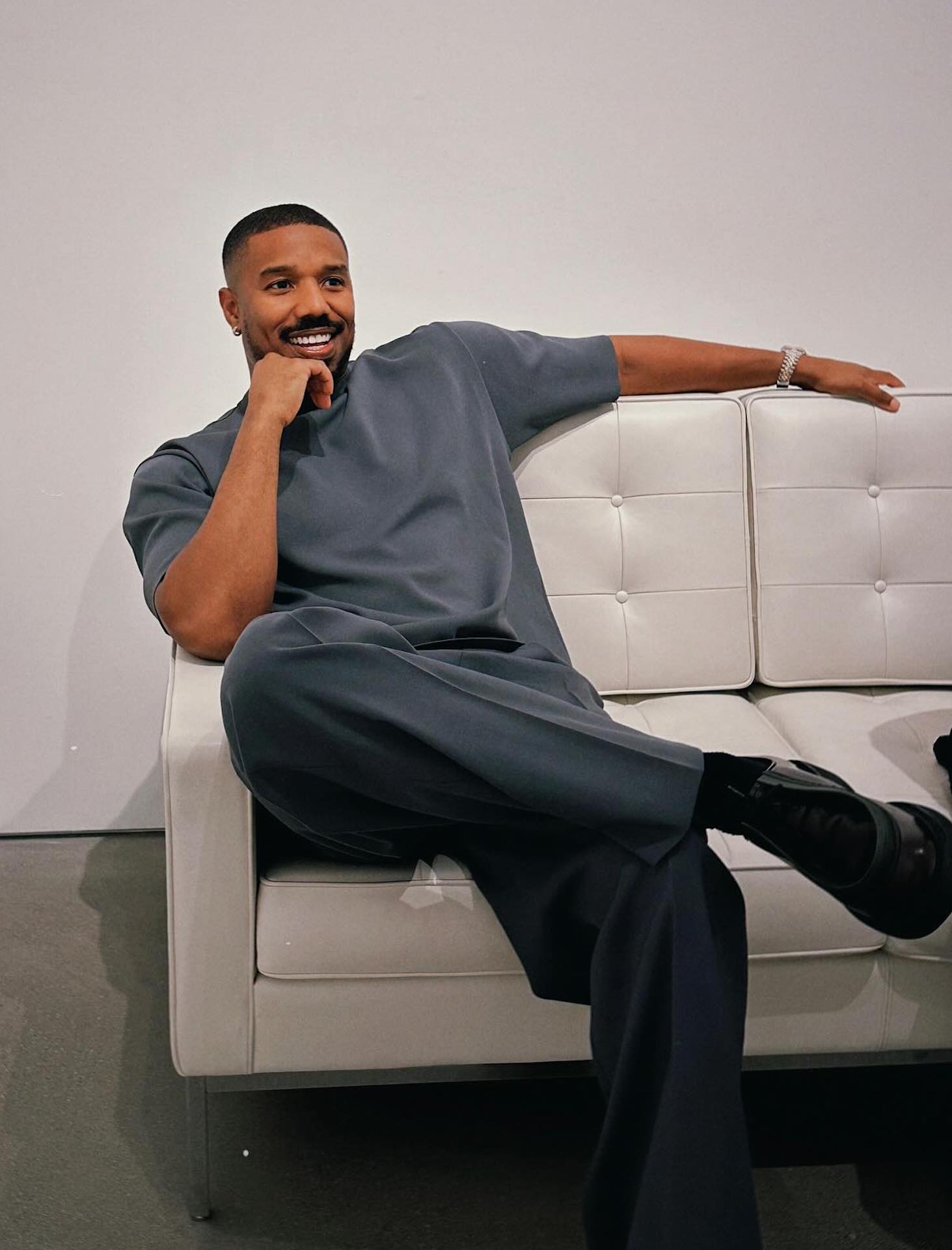  Từ Marvel, 'người đàn ông quyến rũ nhất thế giới' đến tượng vàng Oscar - Ảnh 14.