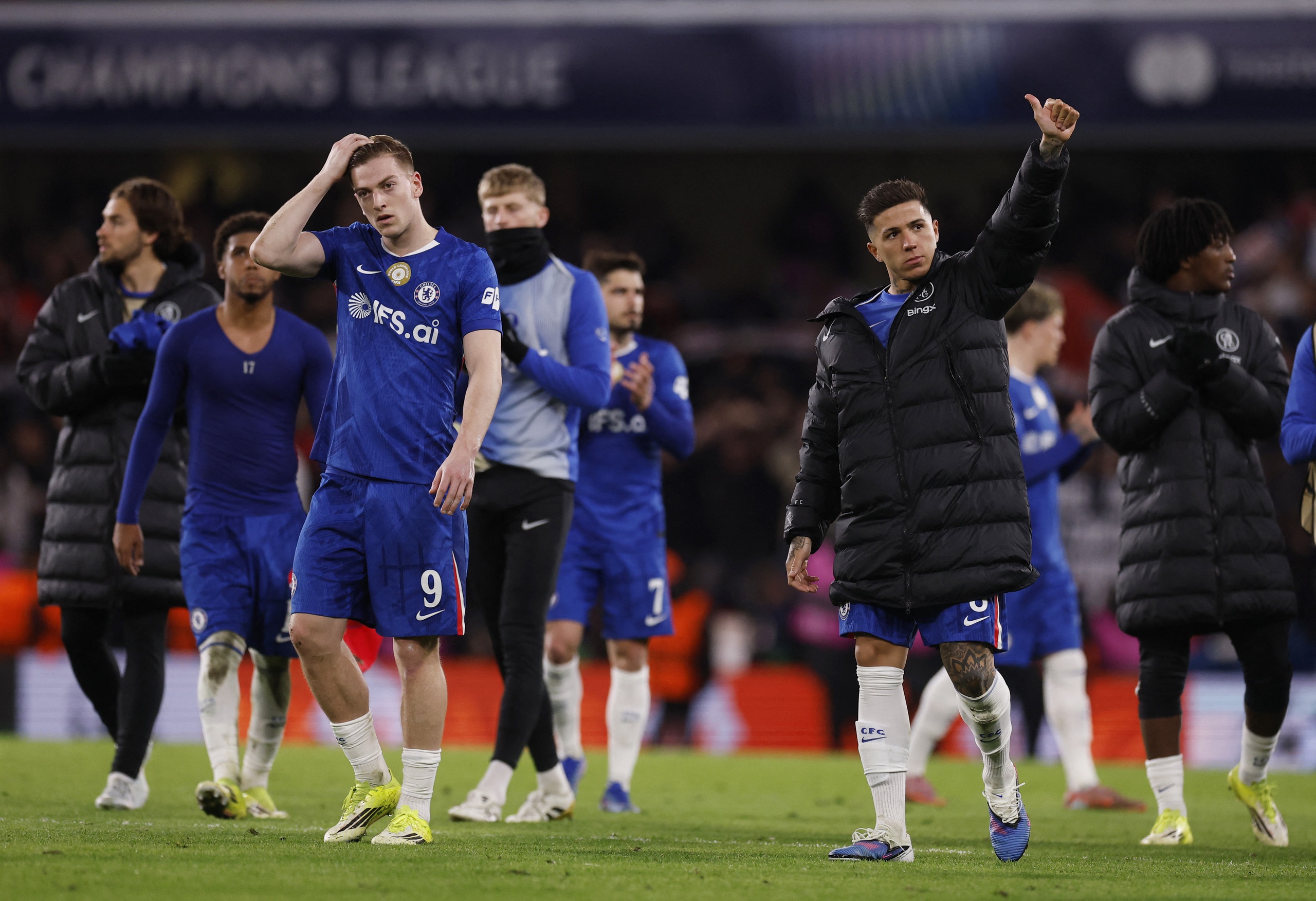 Real Madrid loại Man City, Chelsea g&acirc;y thất vọng, Arsenal thẳng tiến tứ kết Champions League - Ảnh 2.