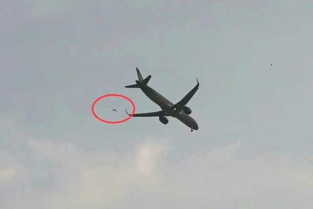 Diều s&aacute;o uy hiếp an to&agrave;n h&agrave;ng kh&ocirc;ng tại s&acirc;n bay C&aacute;t Bi năm 2026 - Ảnh 1.