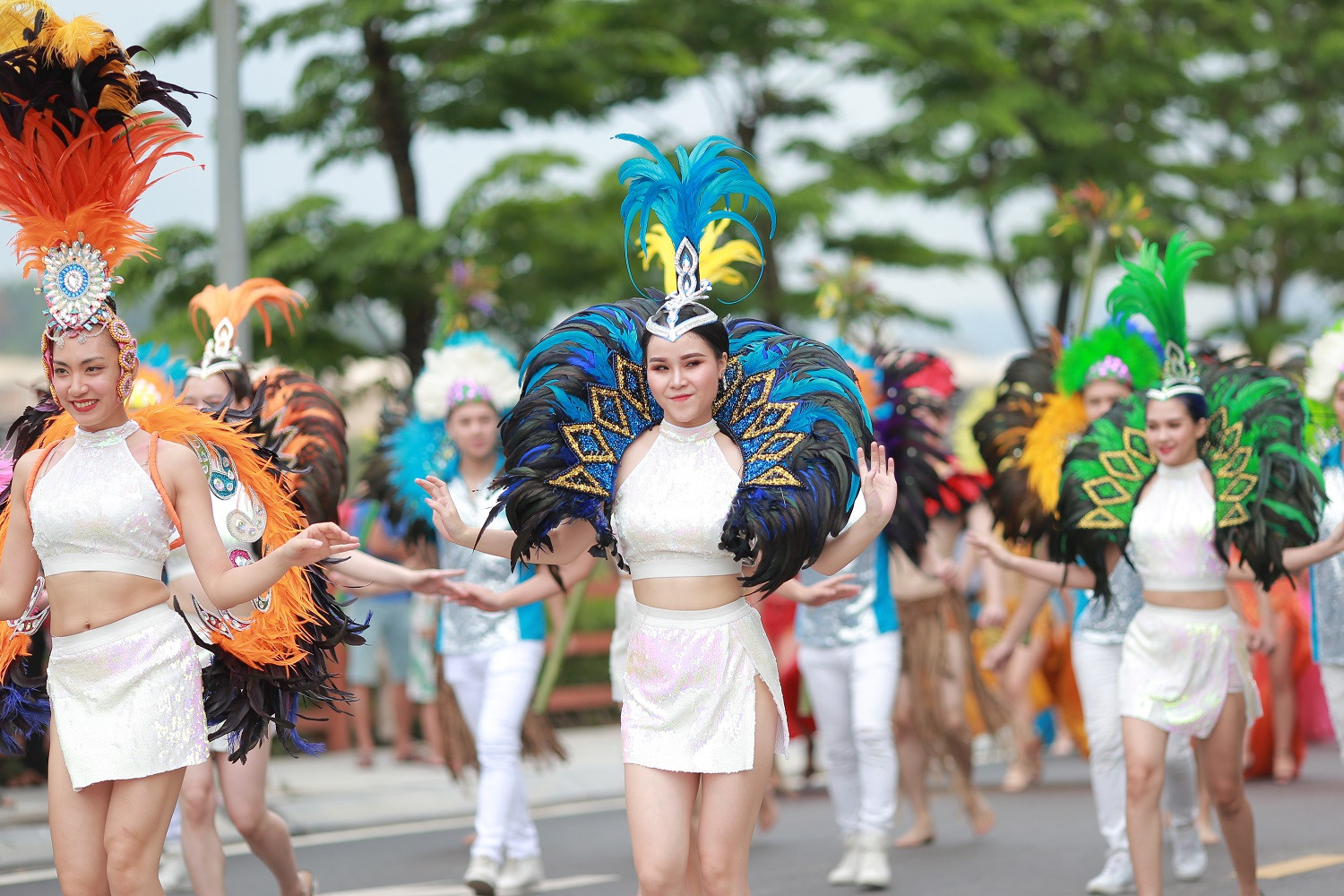 Carnaval Hạ Long 2026 sẽ bùng nổ trải nghiệm đường phố- Ảnh 2.