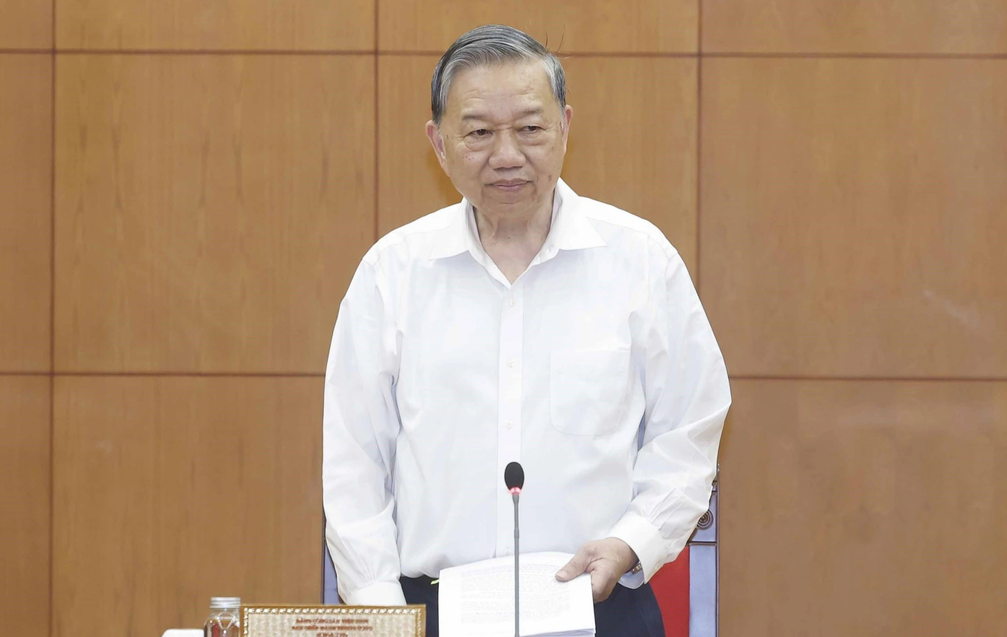  Cần có chiến lược cụ thể nhằm tái cơ cấu nền kinh tế- Ảnh 1.