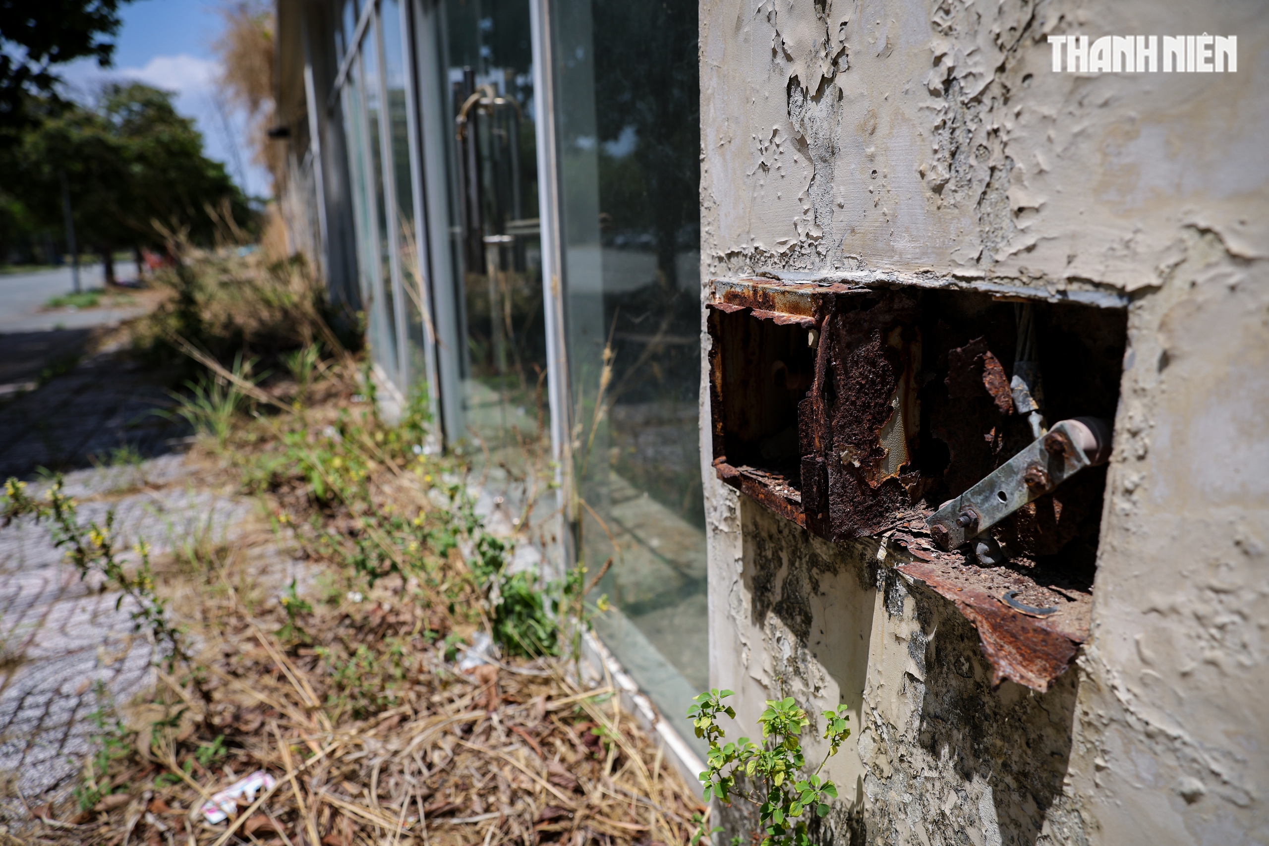 Cận cảnh khu căn hộ ngh&igrave;n tỉ xuống cấp ở Thủ Thi&ecirc;m trước thềm đấu gi&aacute; - Ảnh 8.