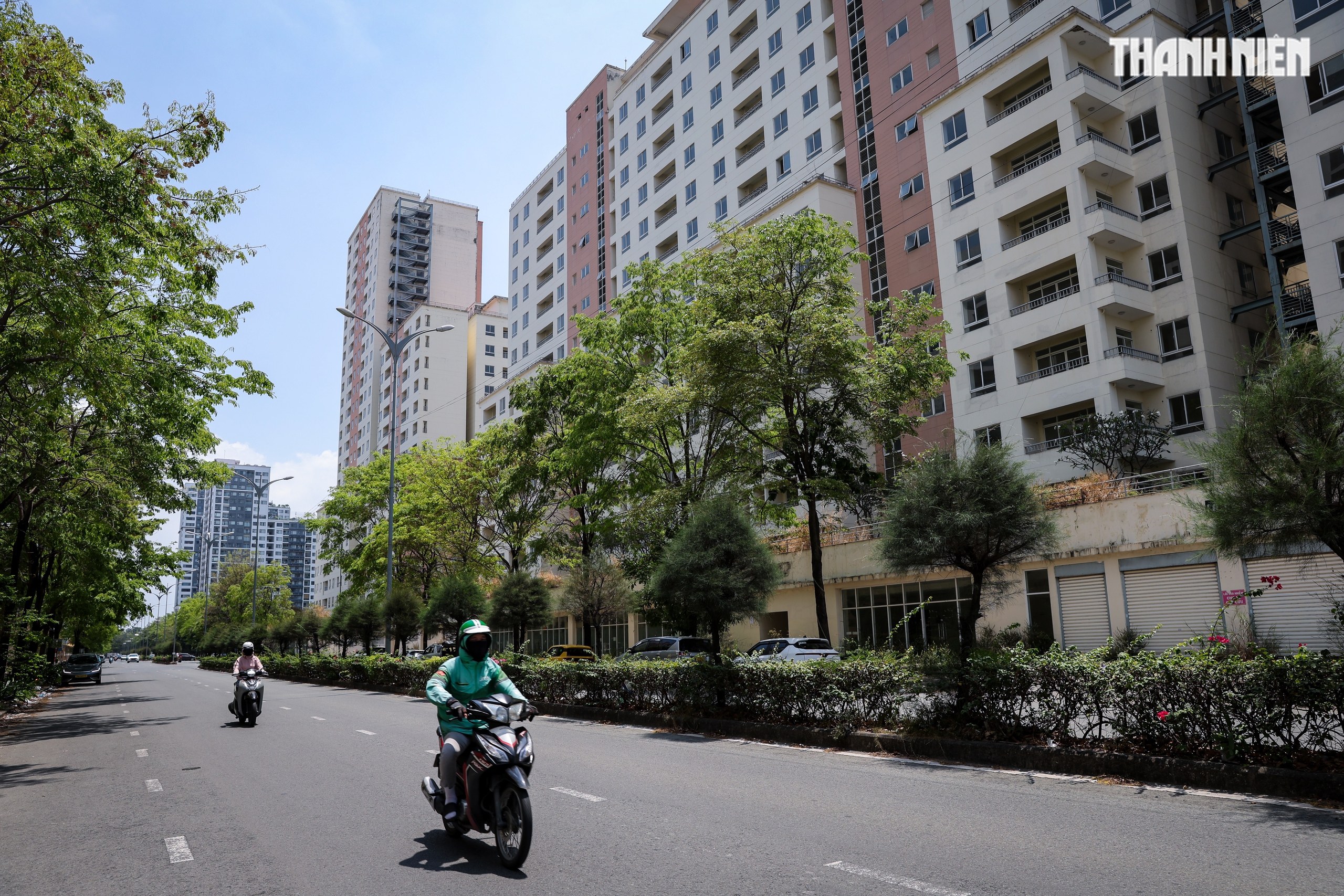 Cận cảnh khu căn hộ ngh&igrave;n tỉ xuống cấp ở Thủ Thi&ecirc;m trước thềm đấu gi&aacute; - Ảnh 2.