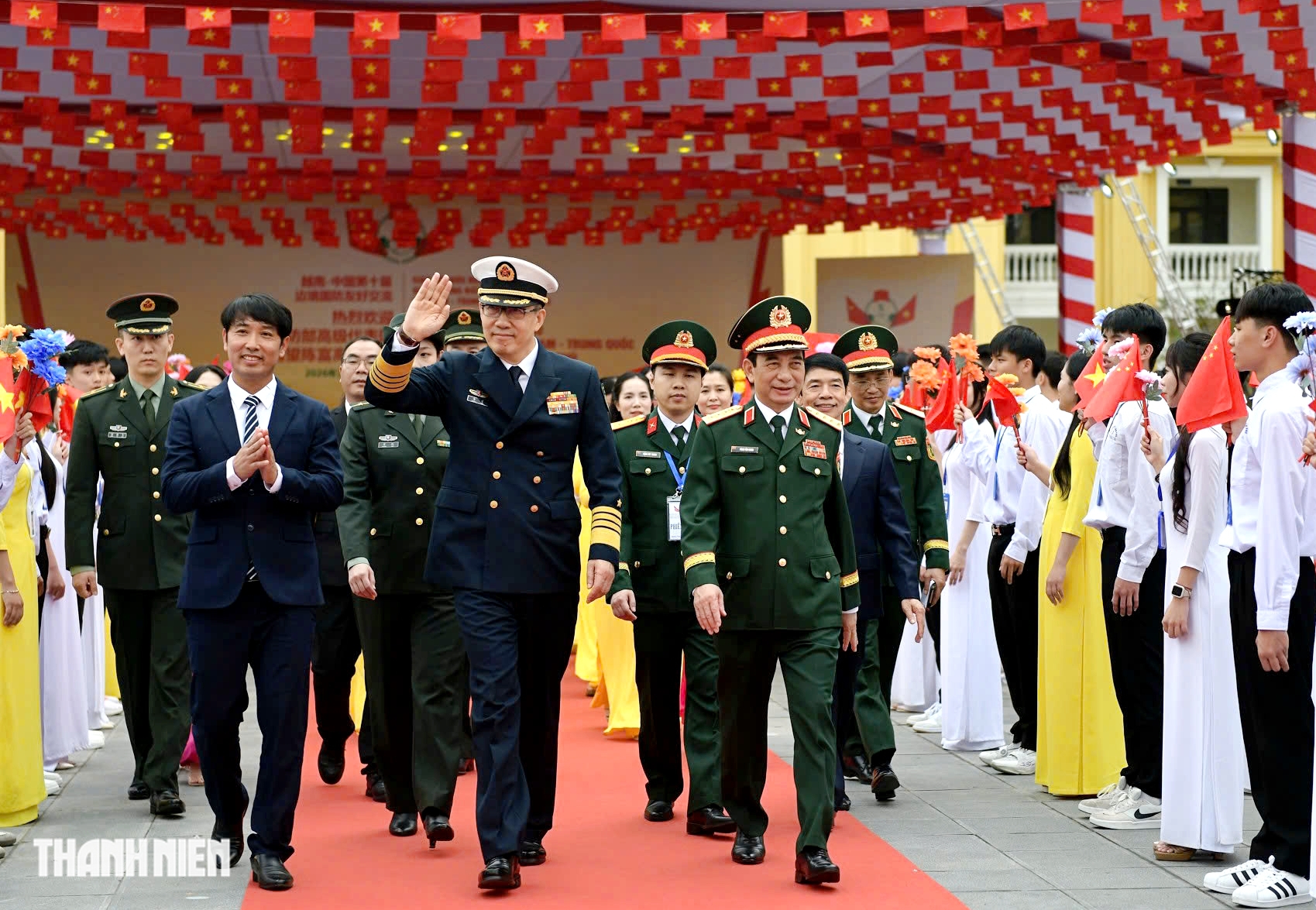 Bộ trưởng Quốc ph&ograve;ng Việt Nam - Trung Quốc xem bi&ecirc;n ph&ograve;ng diễn tập bắt tội phạm ma t&uacute;y - Ảnh 14.
