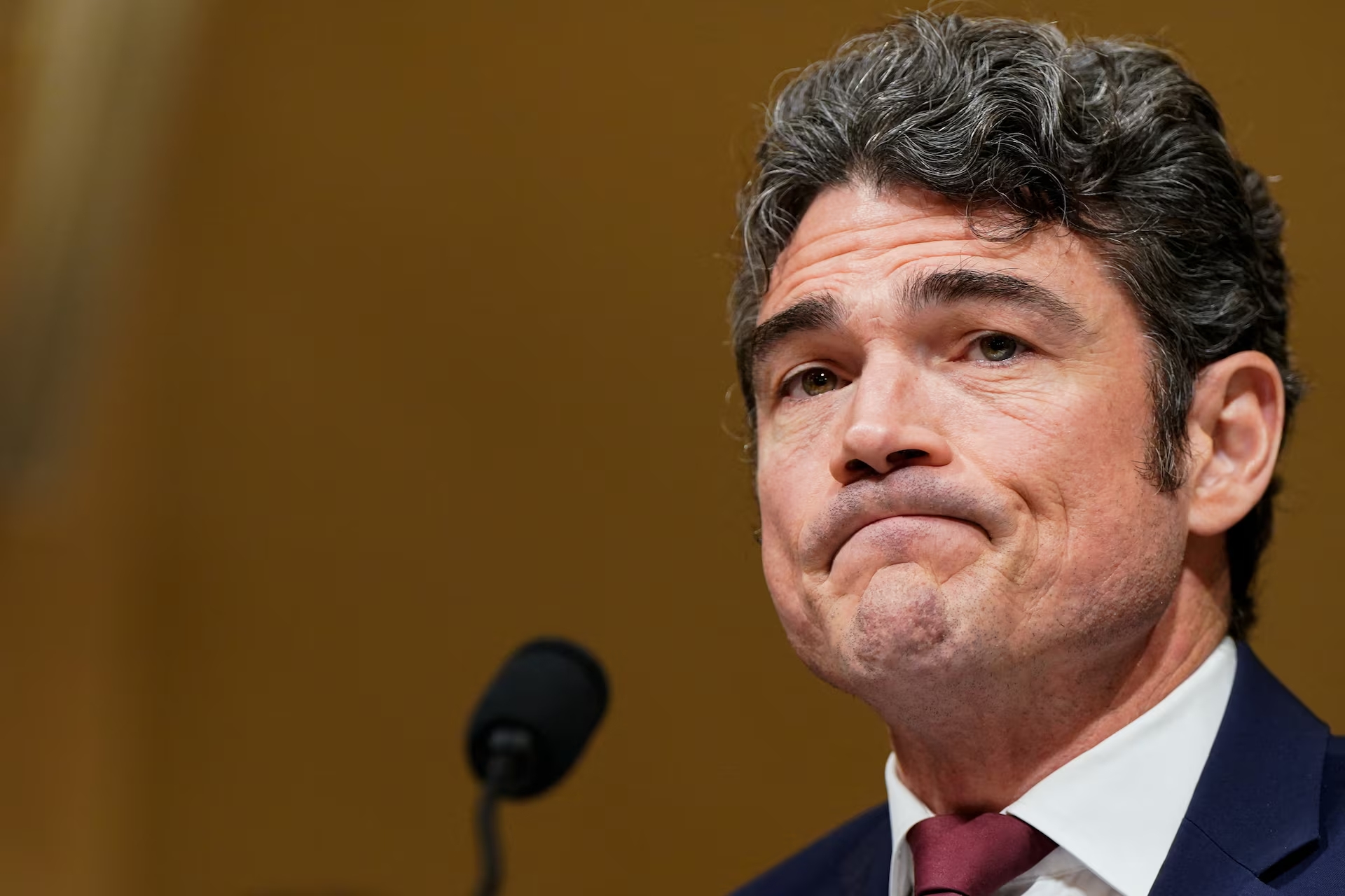 Quan chức an ninh cấp cao Mỹ từ chức v&igrave; phản đối chiến tranh với Iran - Ảnh 1.