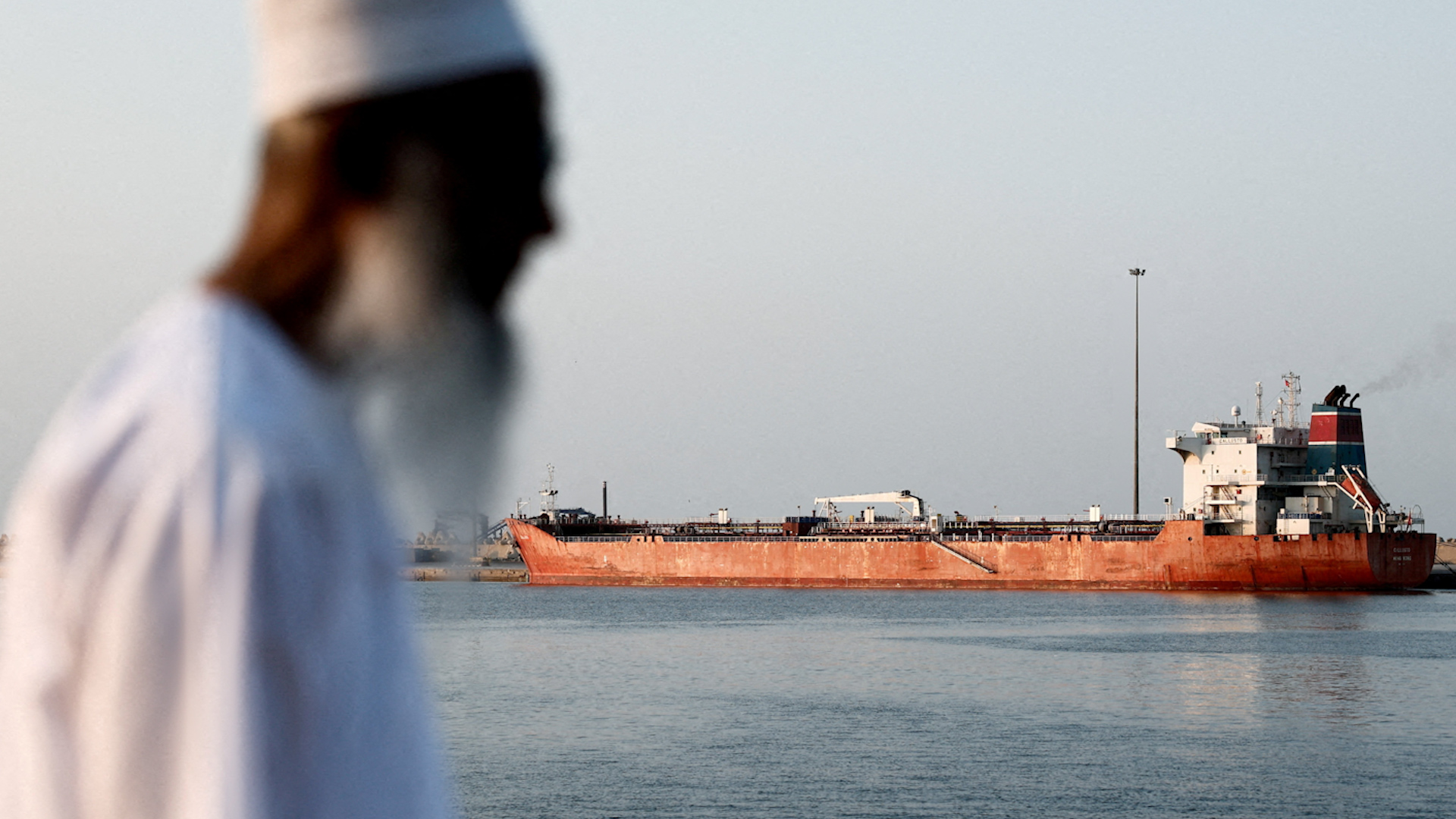 Mỹ tuy&ecirc;n bố ph&aacute; hủy năng lực t&ecirc;n lửa: V&igrave; sao Iran vẫn c&oacute; thể kh&ocirc;ng k&iacute;ch? - Ảnh 1.