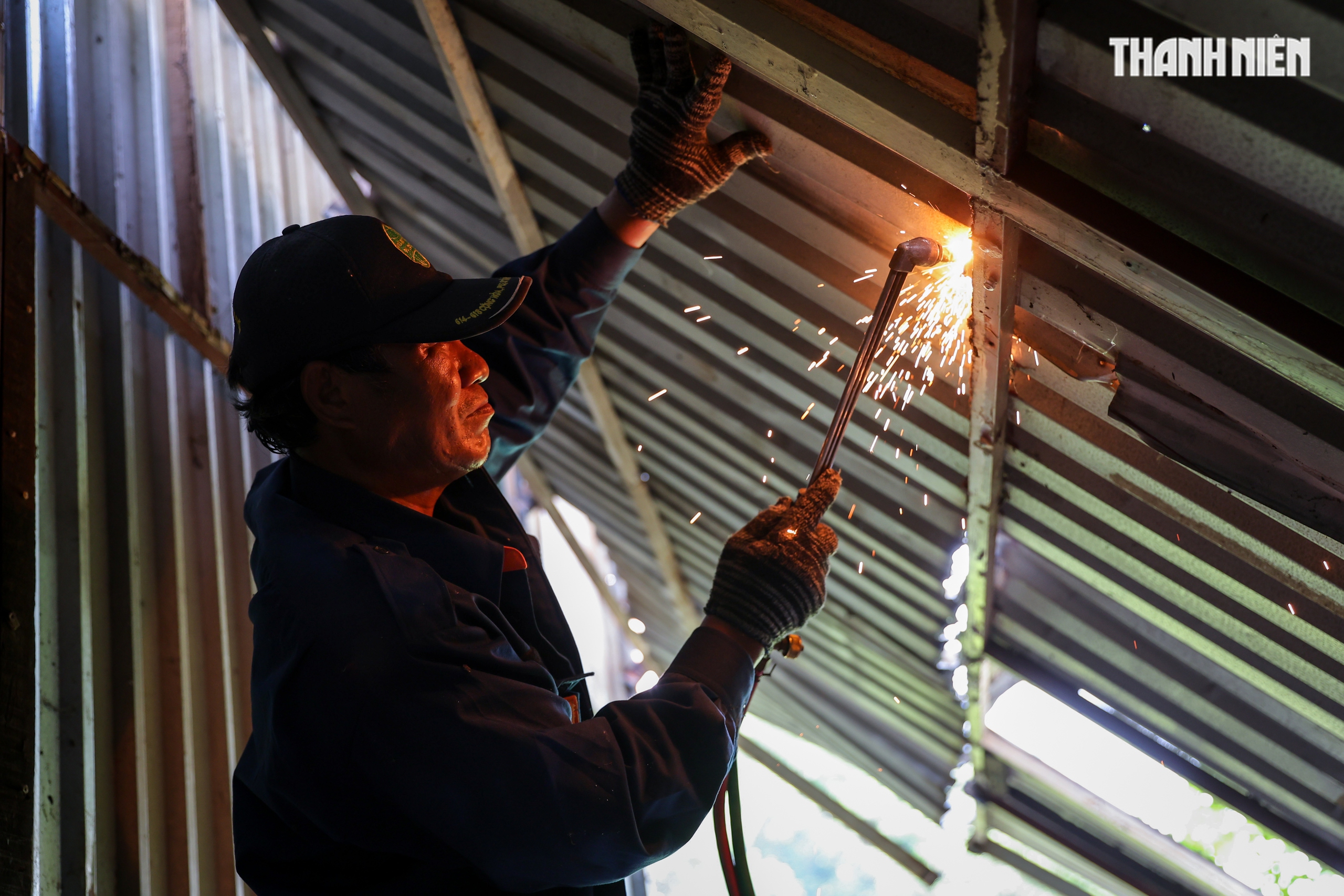 Giải tỏa rạch Xuy&ecirc;n T&acirc;m 17.200 tỉ đồng: Người đi, người ở giữa cảnh ngổn ngang- Ảnh 13.