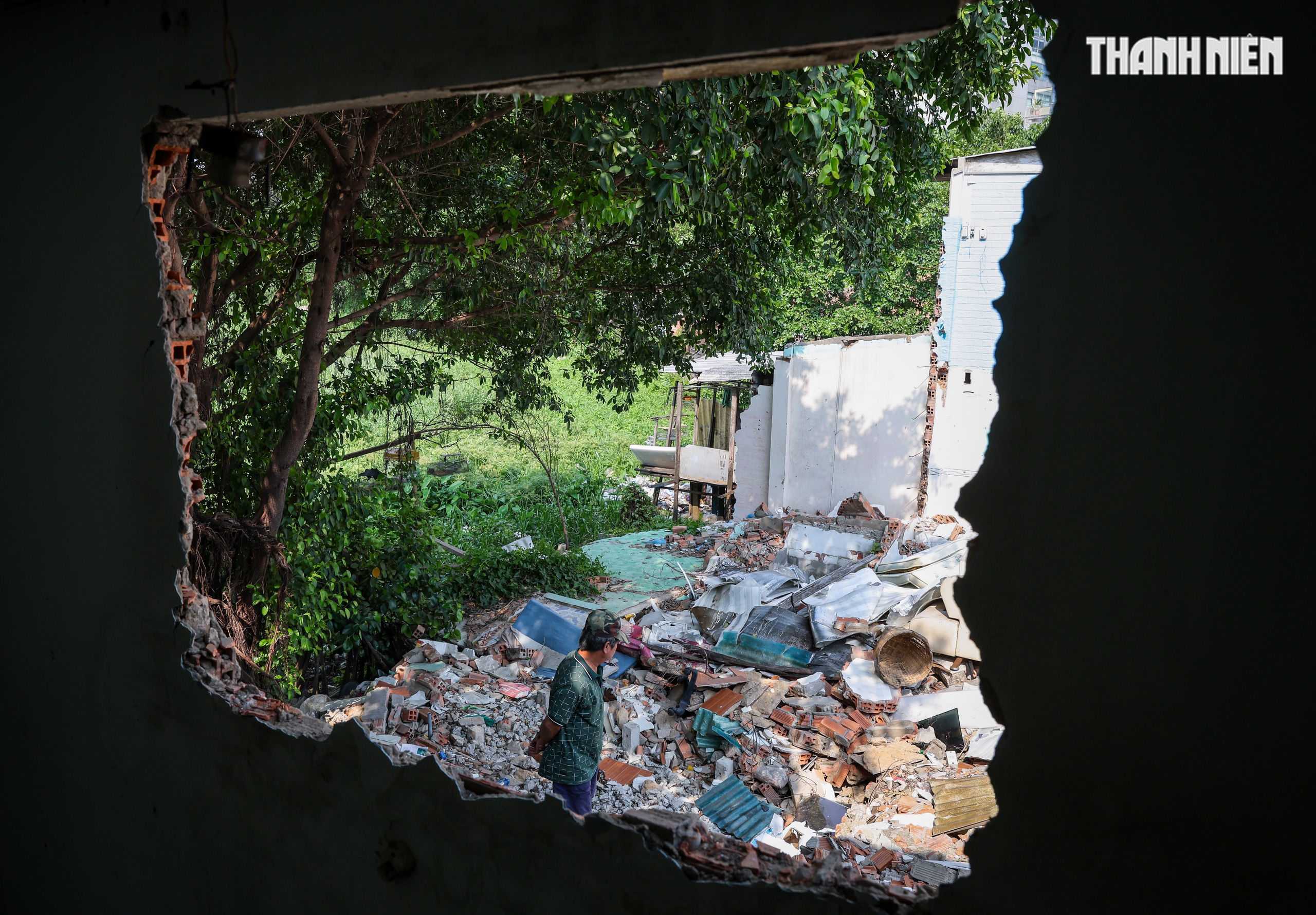 Giải tỏa rạch Xuy&ecirc;n T&acirc;m 17.200 tỉ đồng: Người đi, người ở giữa cảnh ngổn ngang- Ảnh 11.