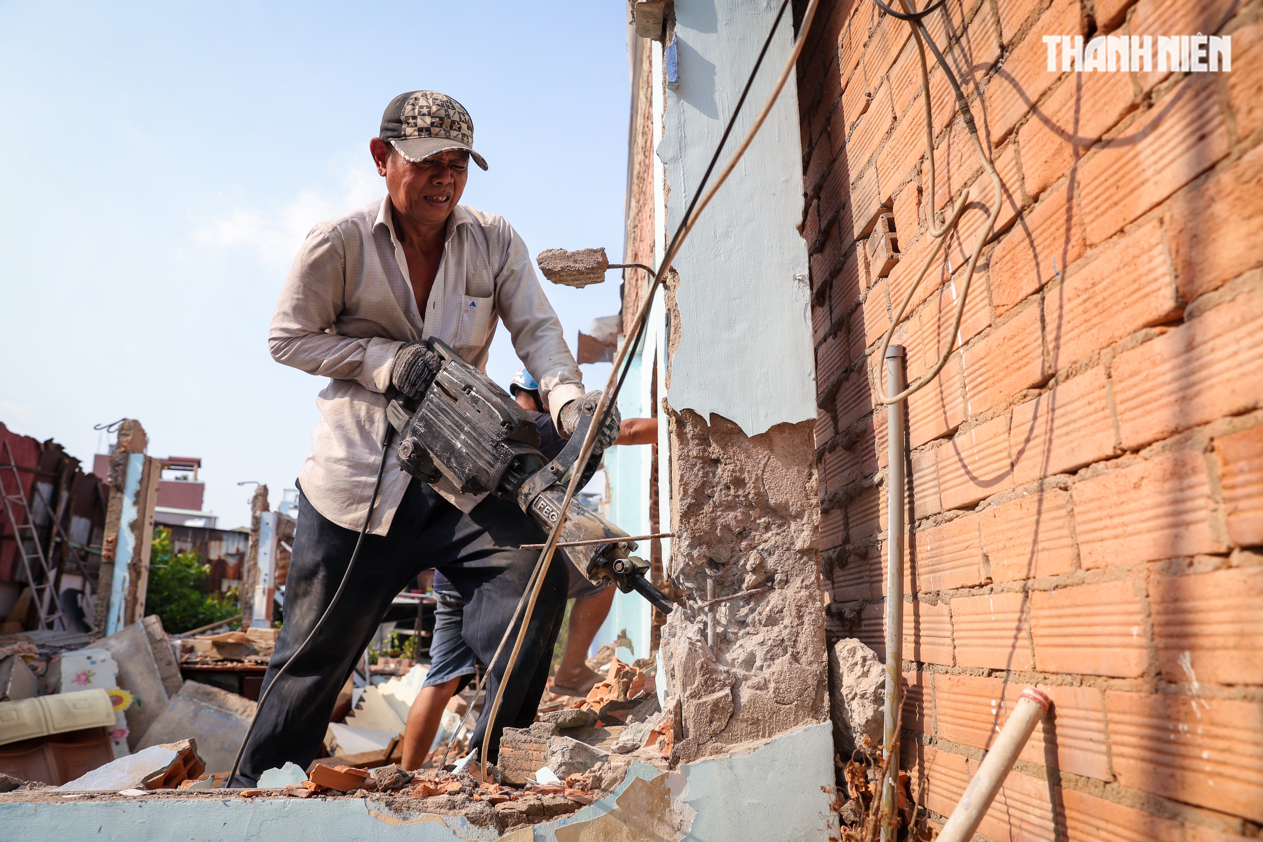 Giải tỏa rạch Xuy&ecirc;n T&acirc;m 17.200 tỉ đồng: Người đi, người ở giữa cảnh ngổn ngang- Ảnh 4.