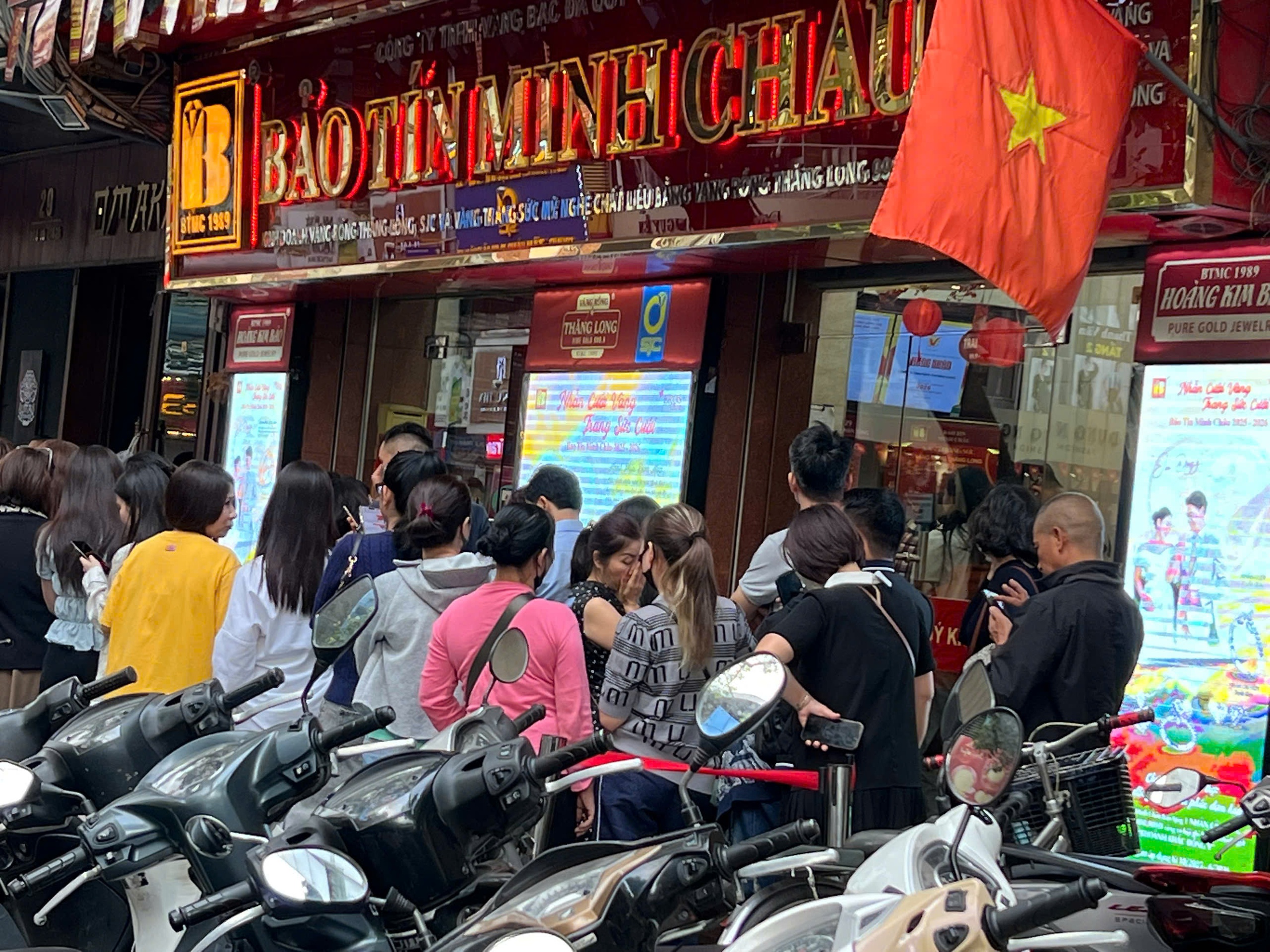 - Ảnh 2. - Ảnh 2.