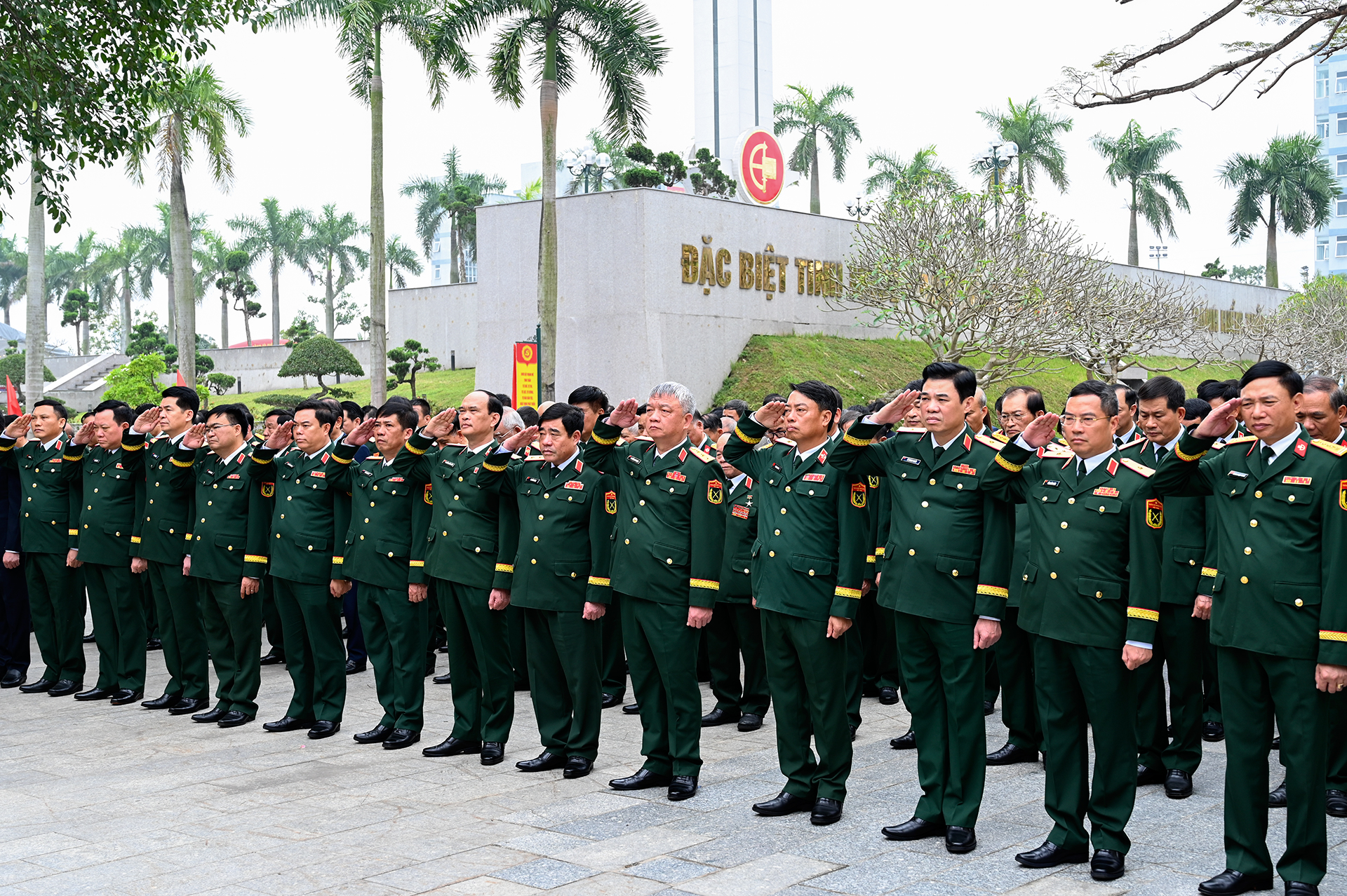 Đặc c&ocirc;ng phải l&agrave;m chủ vũ kh&iacute; hiện đại, t&aacute;c chiến thắng lợi trong mọi điều kiện - Ảnh 2.