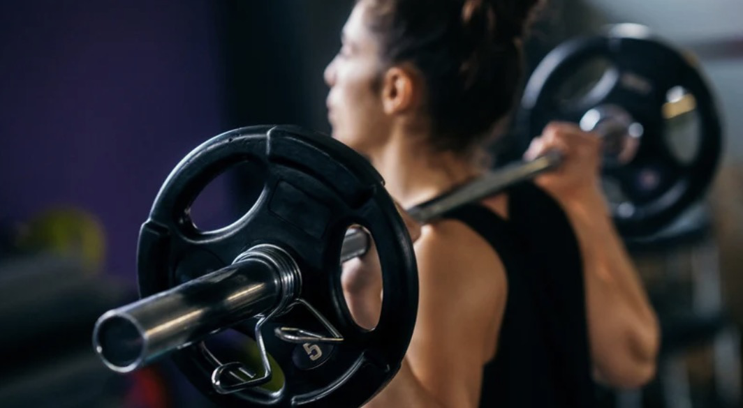 5 Rủi ro khi phụ nữ tập thể dục sai c&aacute;ch ảnh hưởng đến sức khỏe năm 2026 - Ảnh 1.