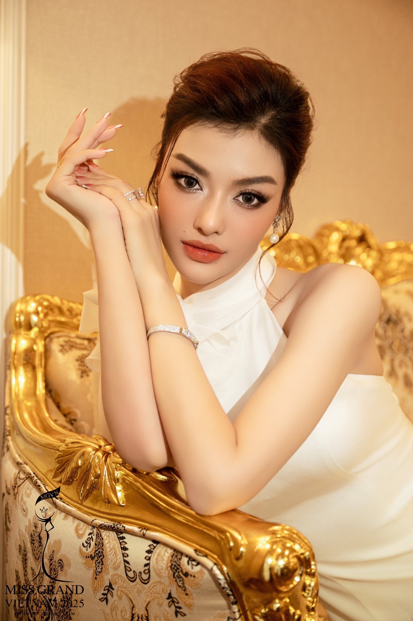 Cuộc sống của &Aacute; hậu Kiều Loan sau 7 năm đăng quang - Ảnh 6.