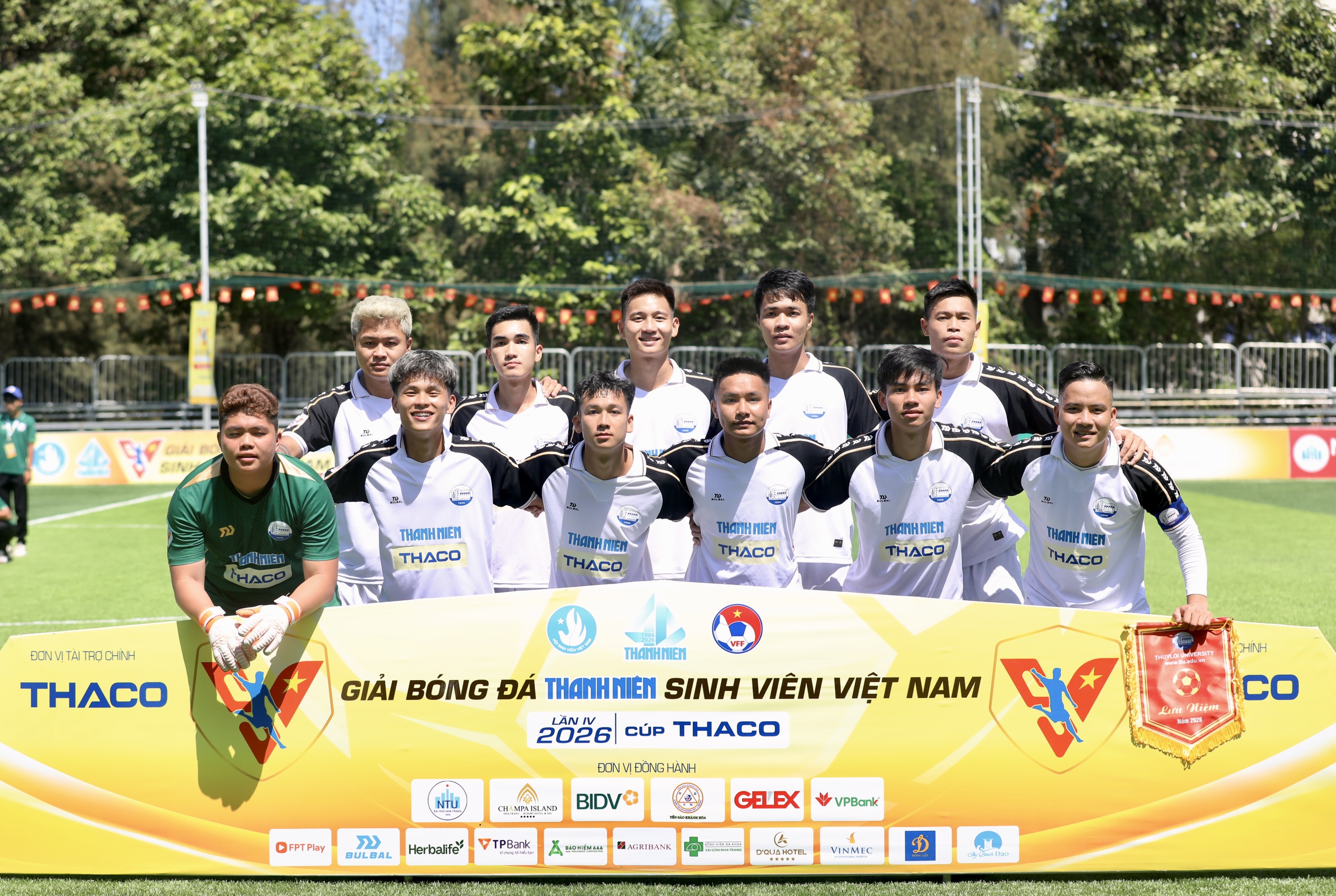 Chuyến t&agrave;u muộn đ&aacute;ng nhớ của Cường 'Van Dijk' c&ugrave;ng Trường ĐH Thủy lợi- Ảnh 3.