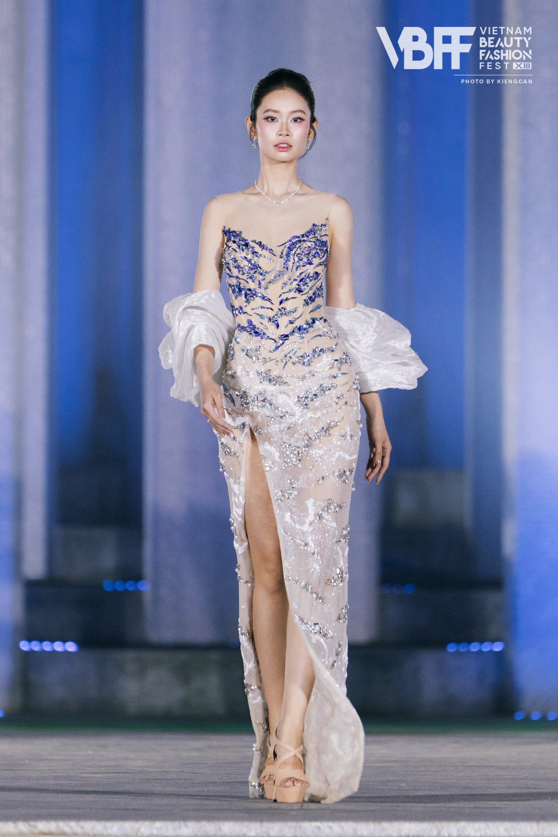 Nữ sinh Ngoại Thương có thành tích 'khủng' gây chú ý ở Miss World Vietnam - Ảnh 4.