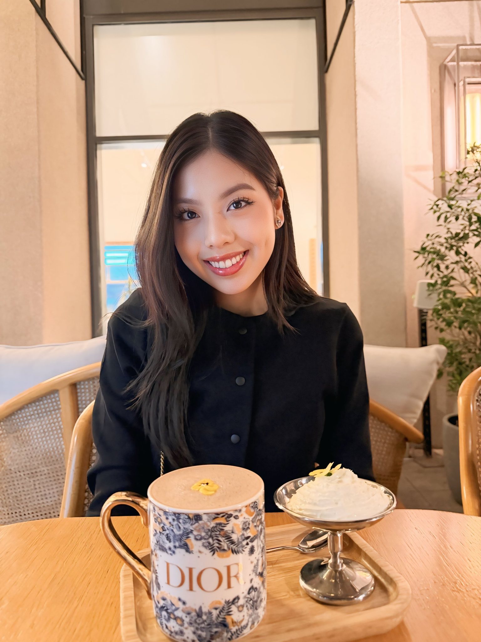 - Ảnh 1. - Ảnh 1.