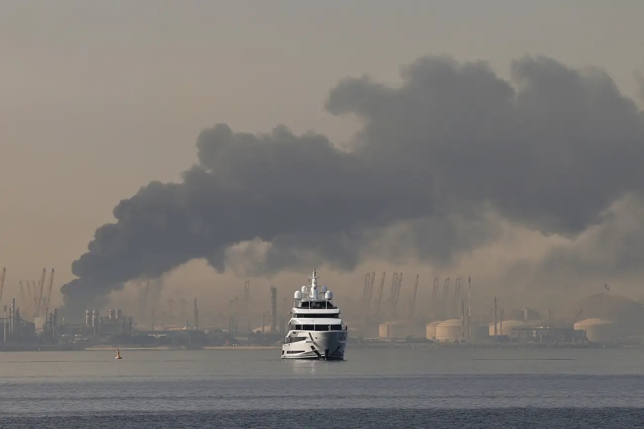 Du khách mắc kẹt ở Dubai: Câu chuyện không thể quên trong chuyến du lịch - Ảnh 3.