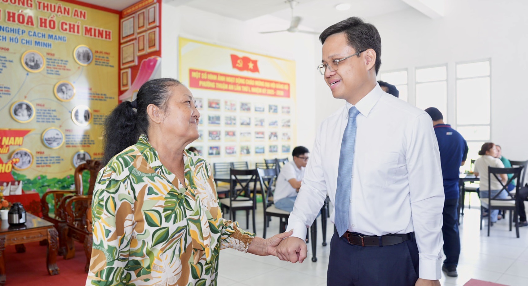 Các ứng viên đại biểu Quốc hội Đơn vị số 1, TP.HCM hứa gì trước cử tri? - Ảnh 5.