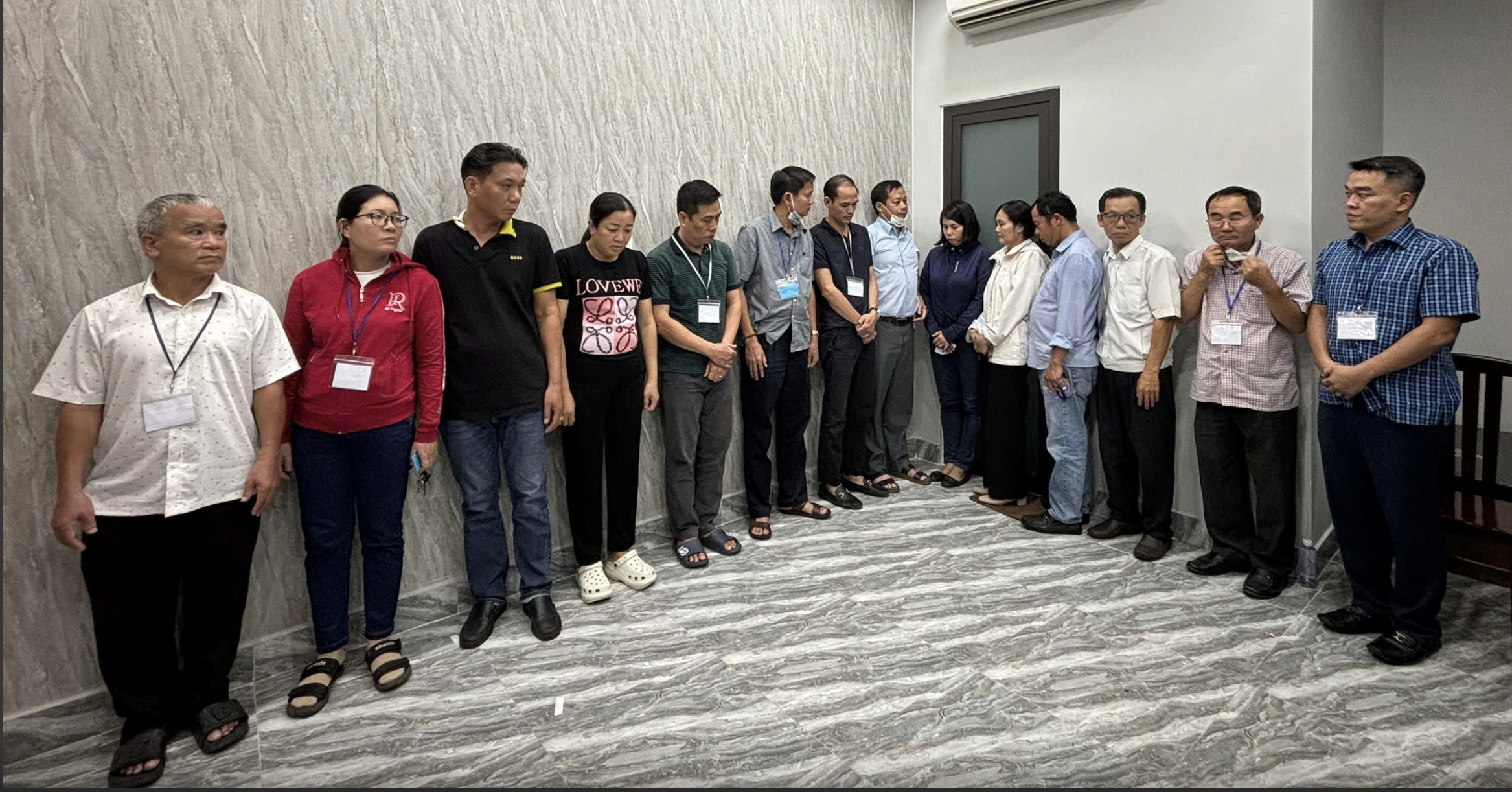 Biến tướng tại 5 trung tâm đào tạo lái xe - Ảnh 1.