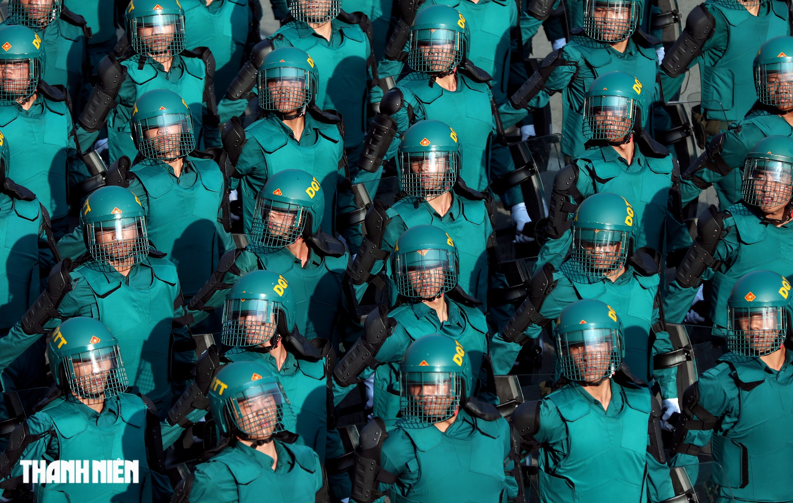 Lực lượng vũ trang TP.HCM ra quân huấn luyện năm 2026, sẵn sàng chiến đấu cao - Ảnh 8. Lực lượng vũ trang TP.HCM ra quân huấn luyện năm 2026, sẵn sàng chiến đấu cao - Ảnh 8.