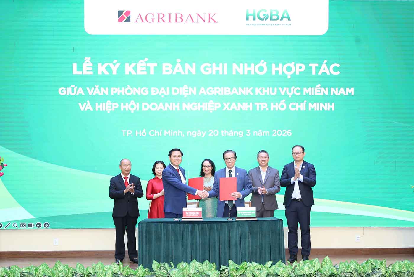 Agribank đồng hành nâng cao năng lực chuyển đổi xanh của doanh nghiệp - Ảnh 1.