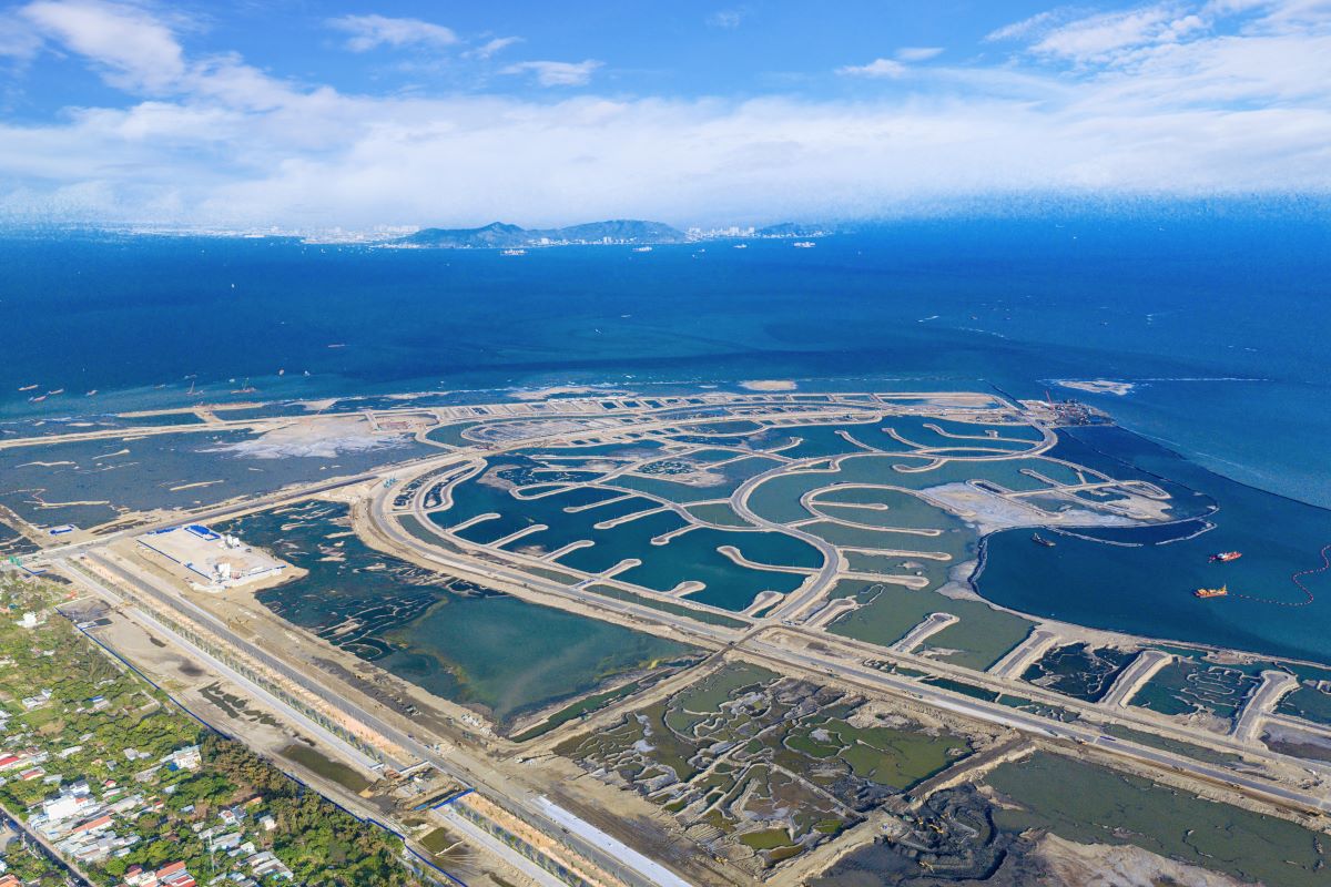 Vinhomes tung siêu ưu đãi chưa từng có giữa cơn bão lãi suất- Ảnh 1. Vinhomes tung siêu ưu đãi chưa từng có giữa cơn bão lãi suất- Ảnh 1.