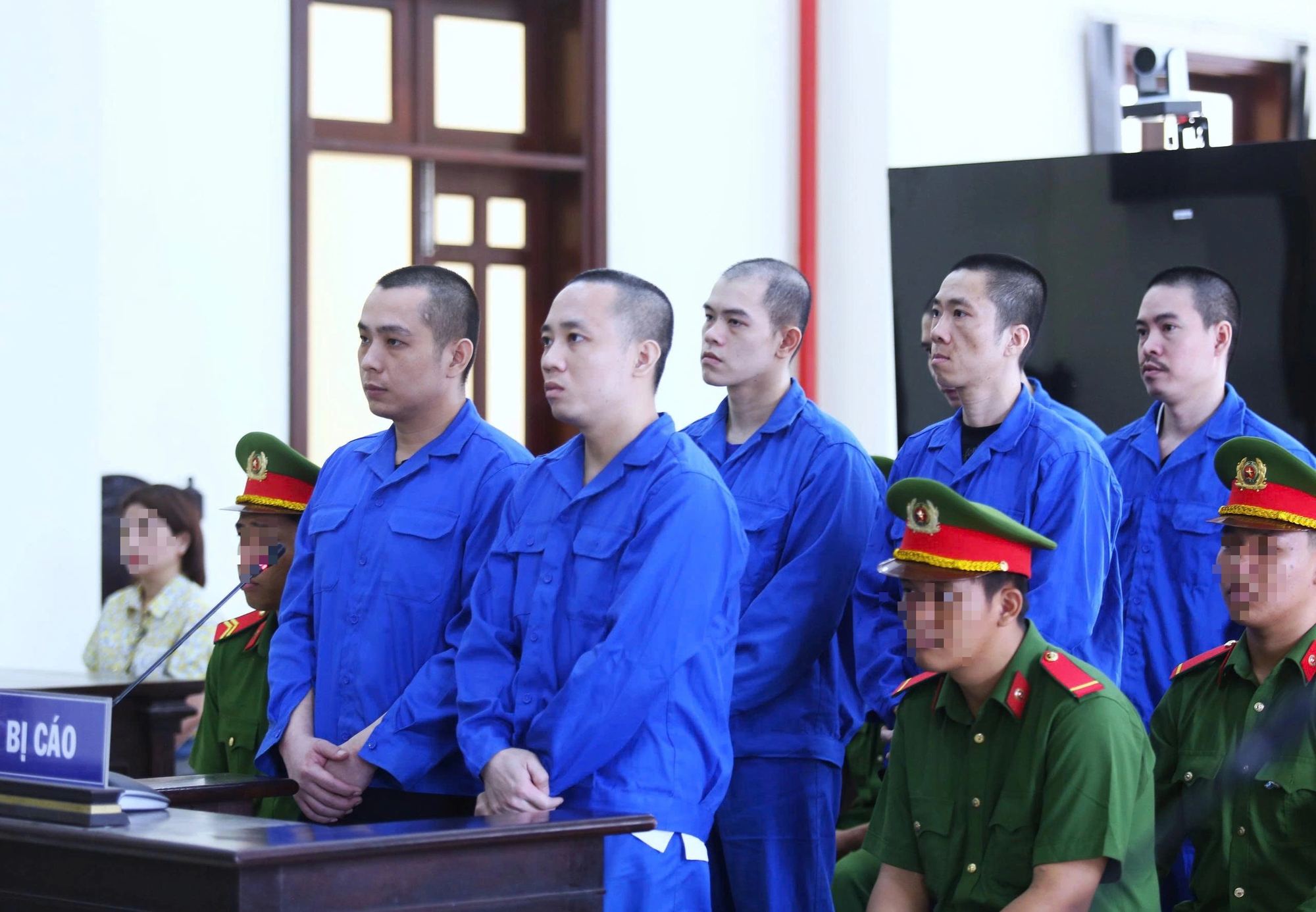 Tây Ninh: Con trai làm "nội gián" cướp hơn 2,2 triệu USD từ mẹ ruột - Ảnh 2.