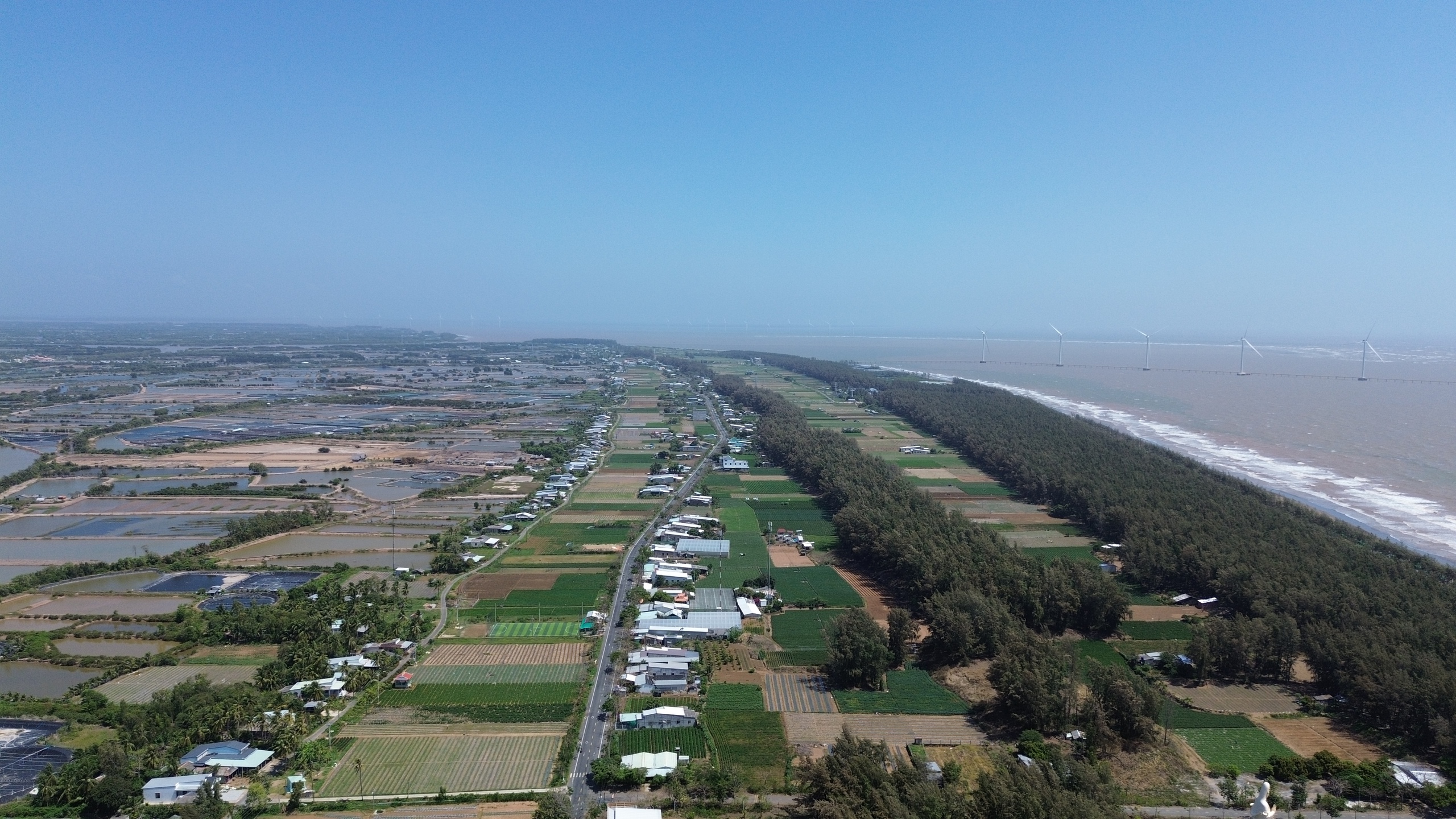 Vĩnh Long là trung tâm kinh tế biển, năng lượng tái tạo, đô thị thông minh - Ảnh 4.