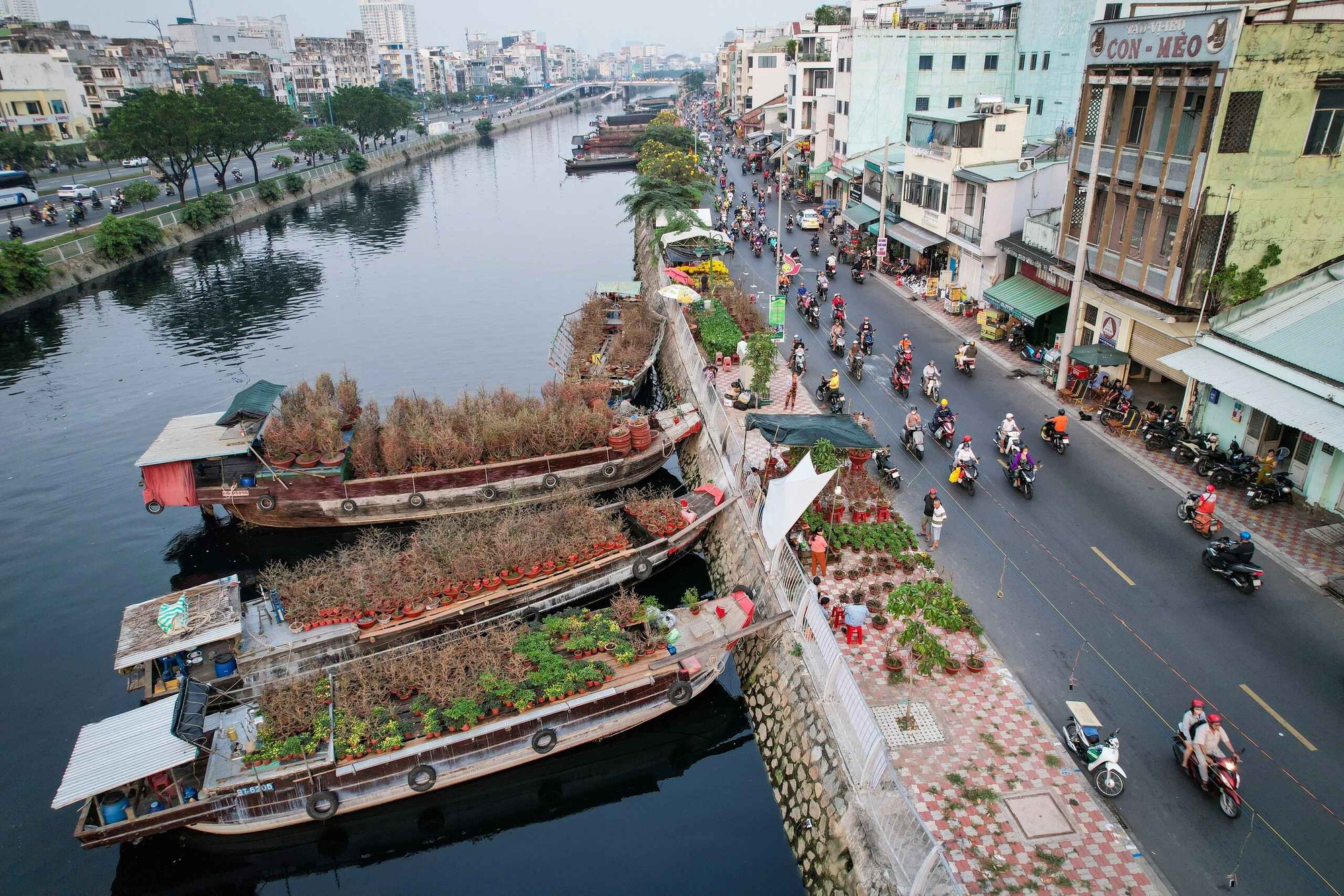 TP.HCM chi gần 3.000 tỉ đồng làm cầu đường Bình Tiên bắc qua kênh Đôi, Tàu Hủ - Ảnh 1.