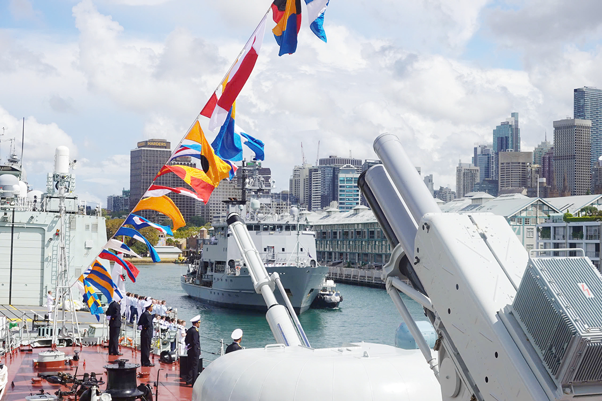 H&igrave;nh ảnh t&agrave;u hộ vệ t&ecirc;n lửa 016-Quang Trung trong lễ duyệt binh t&agrave;u Hải qu&acirc;n quốc tế- Ảnh 6.