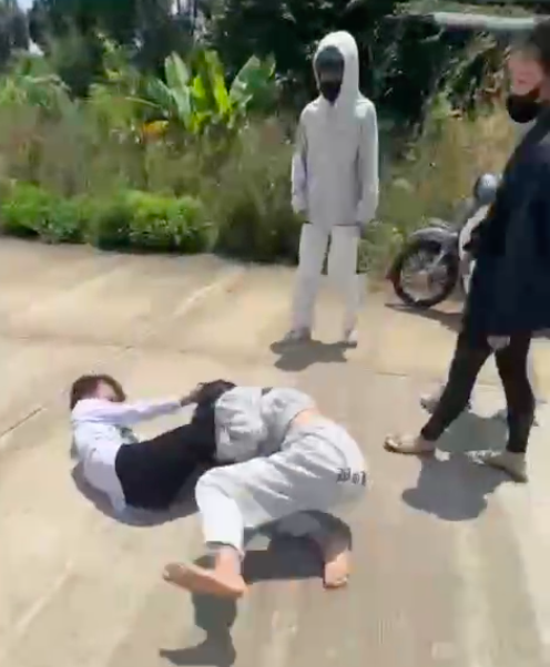 Xử phạt 6 học sinh ở Phú Quốc có hành vi đánh nhau- Ảnh 1. Xử phạt 6 học sinh ở Phú Quốc có hành vi đánh nhau- Ảnh 1.