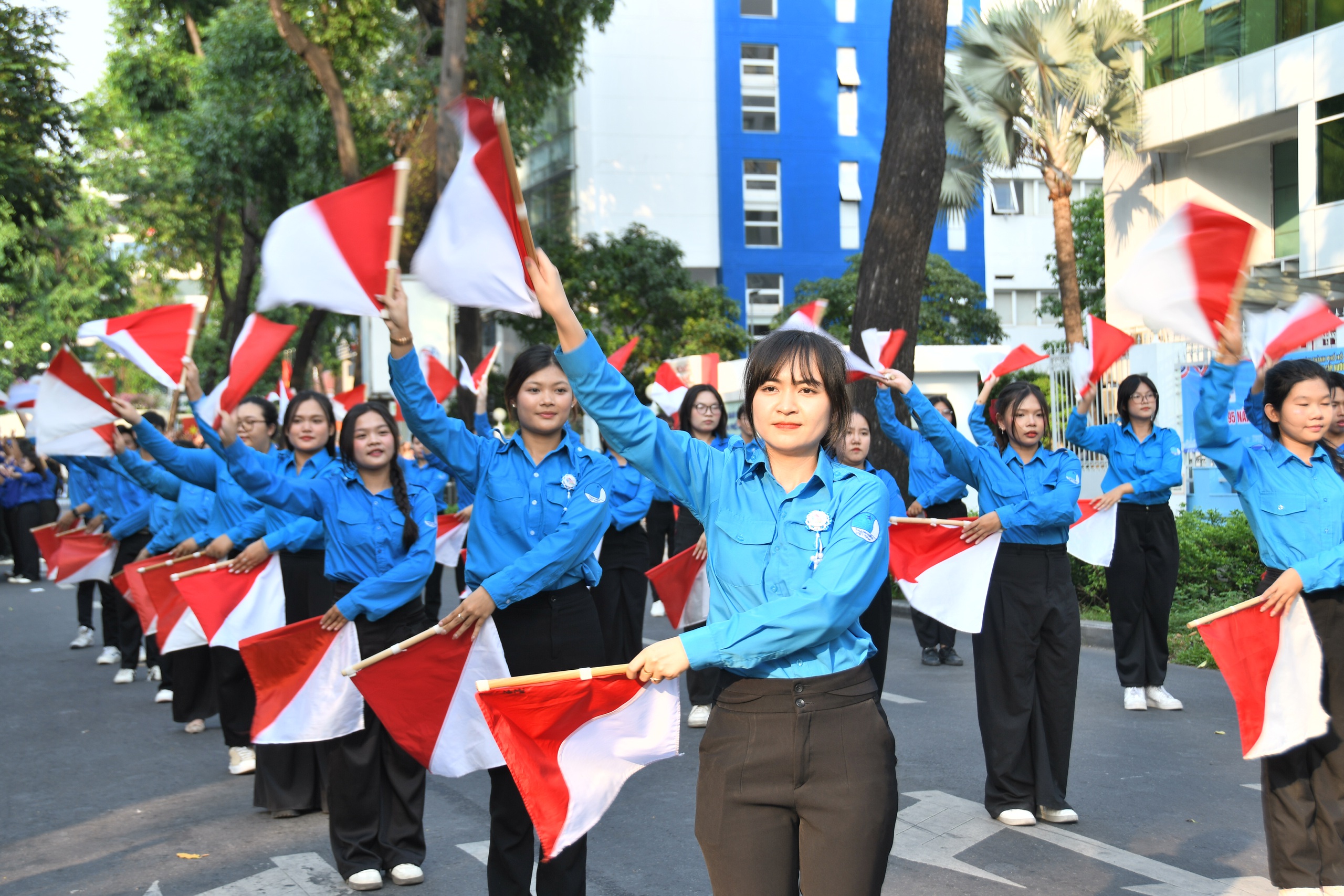 Mê mệt với lễ hội vừa sôi động, lại rất… chill- Ảnh 23. Mê mệt với lễ hội vừa sôi động, lại rất… chill- Ảnh 23.