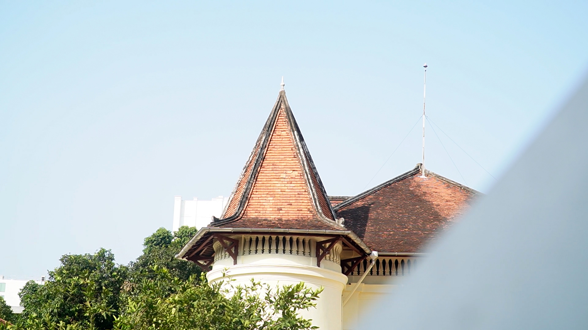 &lsquo;L&acirc;u đ&agrave;i&rsquo; giữa l&ograve;ng TP.HCM: G&oacute;c n&agrave;o cũng như phim, người trẻ m&ecirc; mẩn check-in- Ảnh 2.