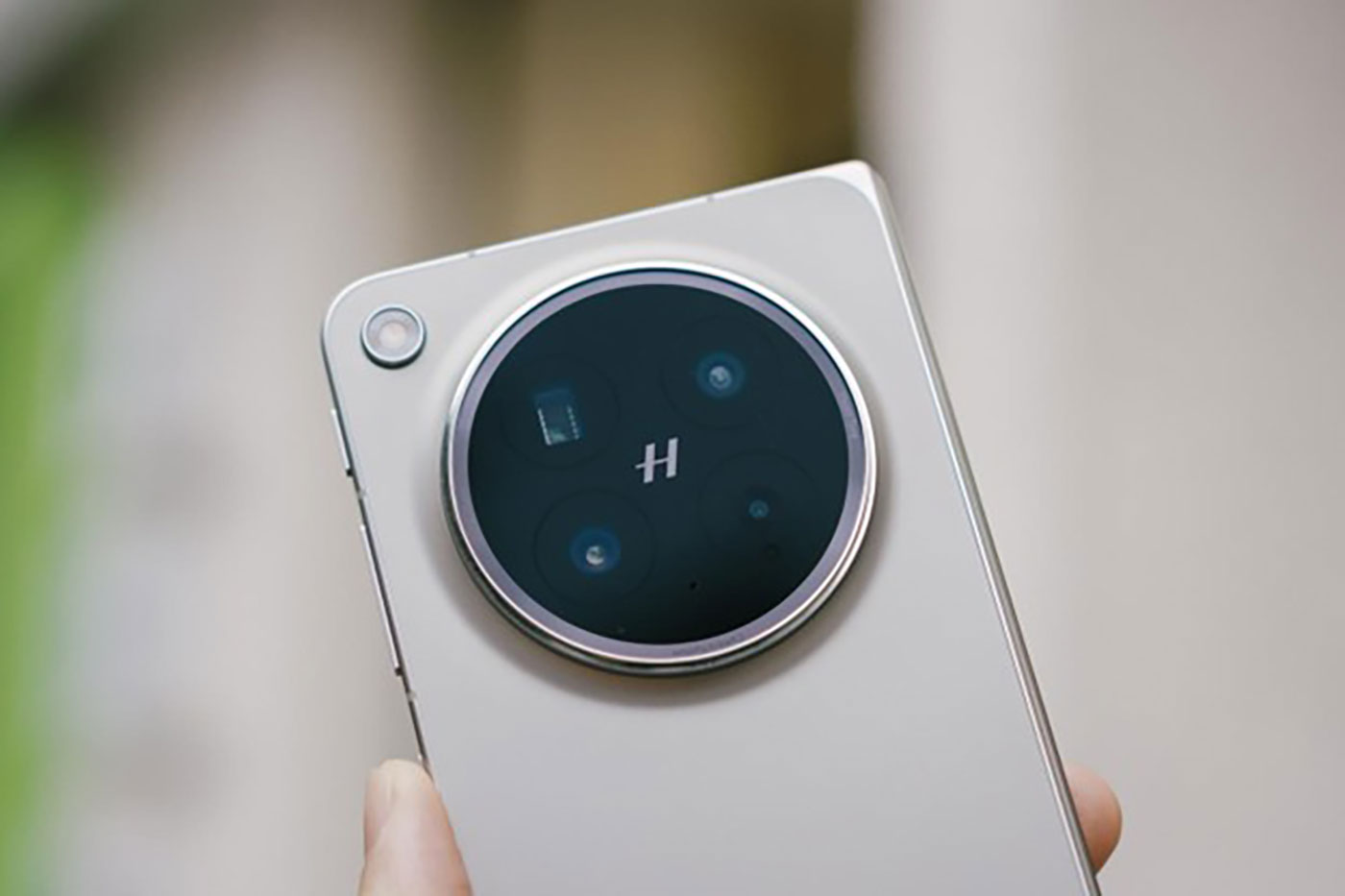 OPPO đem chiếc điện thoại gập tân tiến Find N6 tới Việt Nam - Ảnh 4.