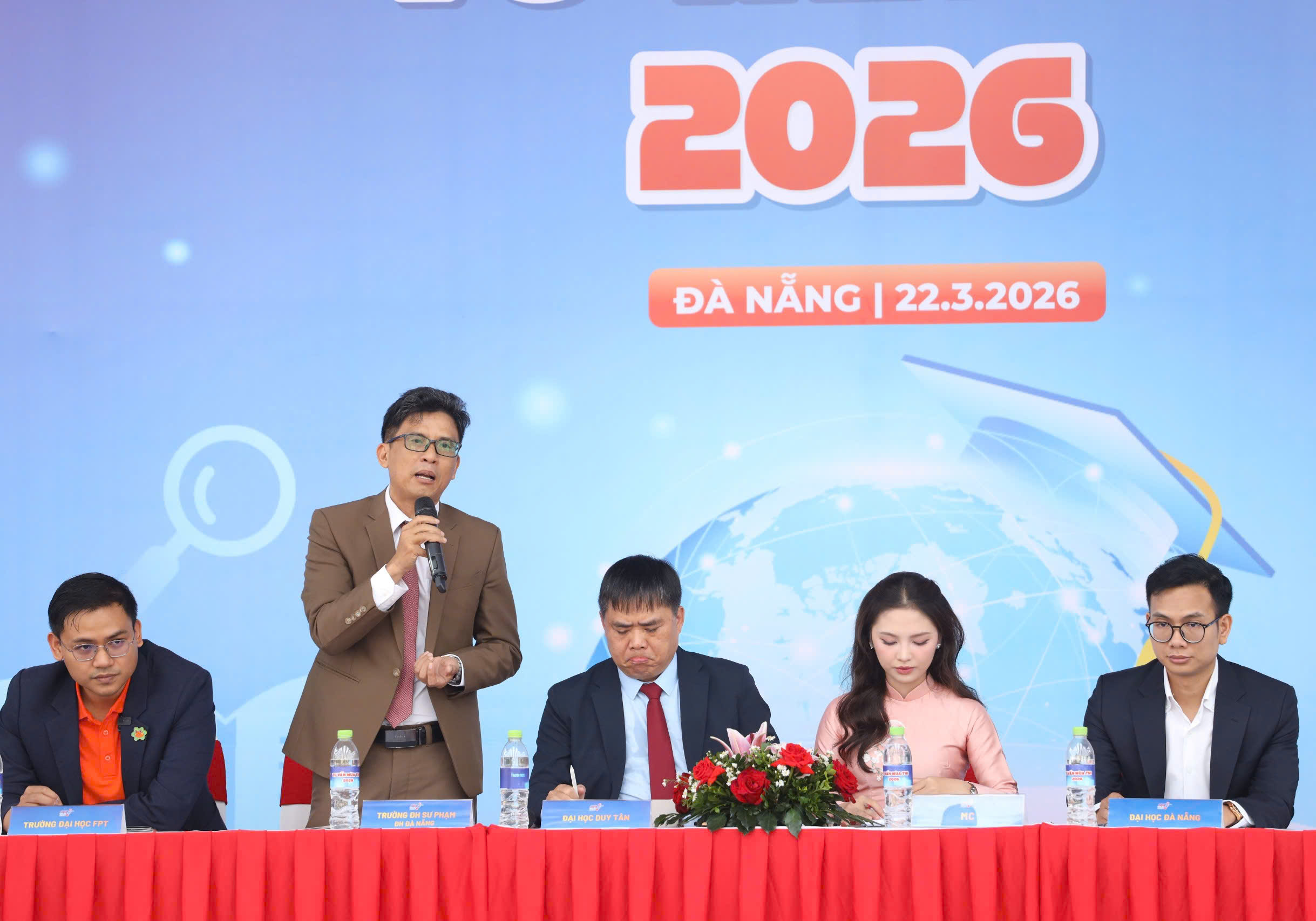 X&eacute;t tuyển ĐH: Liệu c&oacute; c&ocirc;ng thức 'v&agrave;ng' để tr&uacute;ng tuyển ngay nguyện vọng đầu ti&ecirc;n? - Ảnh 14.