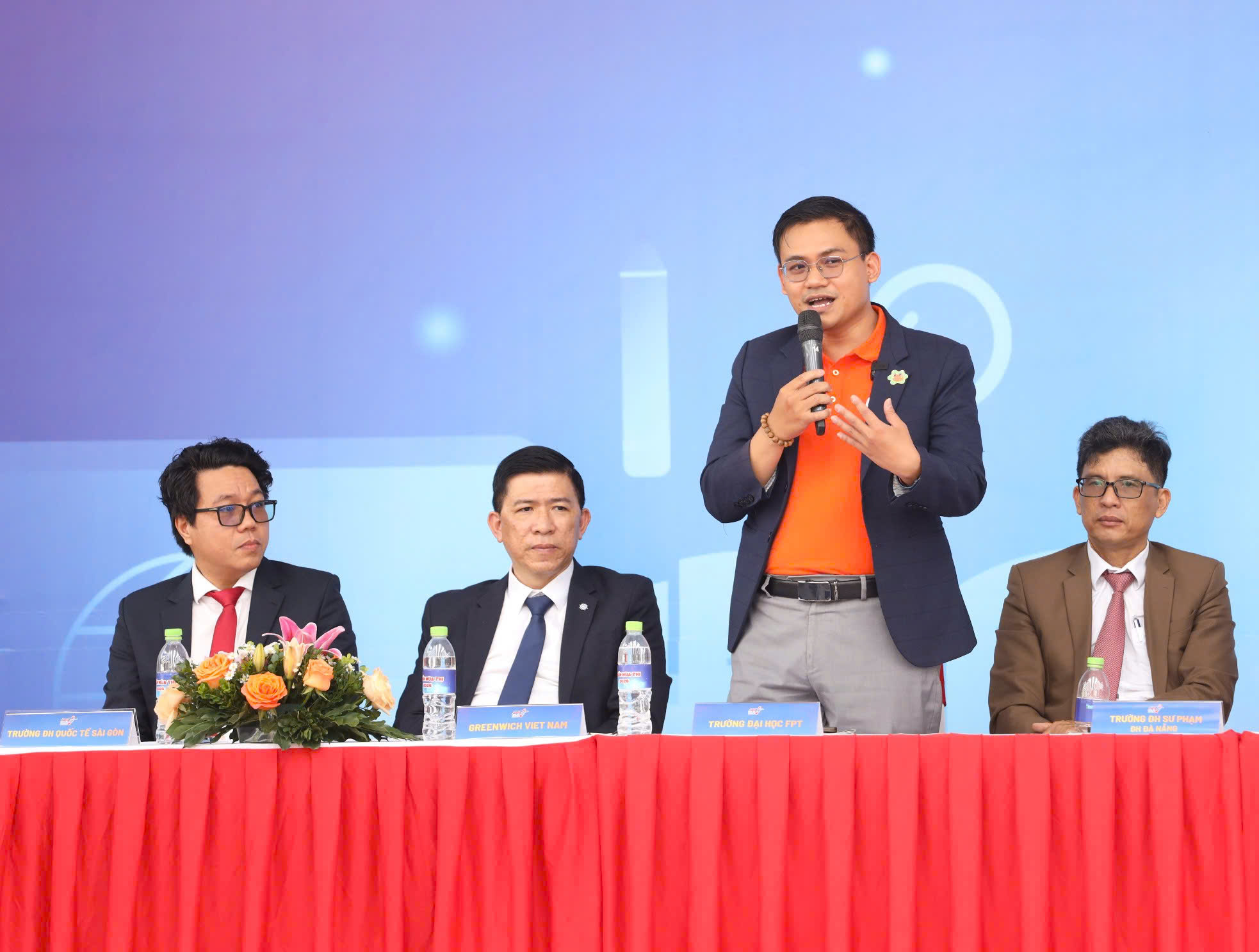 X&eacute;t tuyển ĐH: Liệu c&oacute; c&ocirc;ng thức 'v&agrave;ng' để tr&uacute;ng tuyển ngay nguyện vọng đầu ti&ecirc;n? - Ảnh 17.