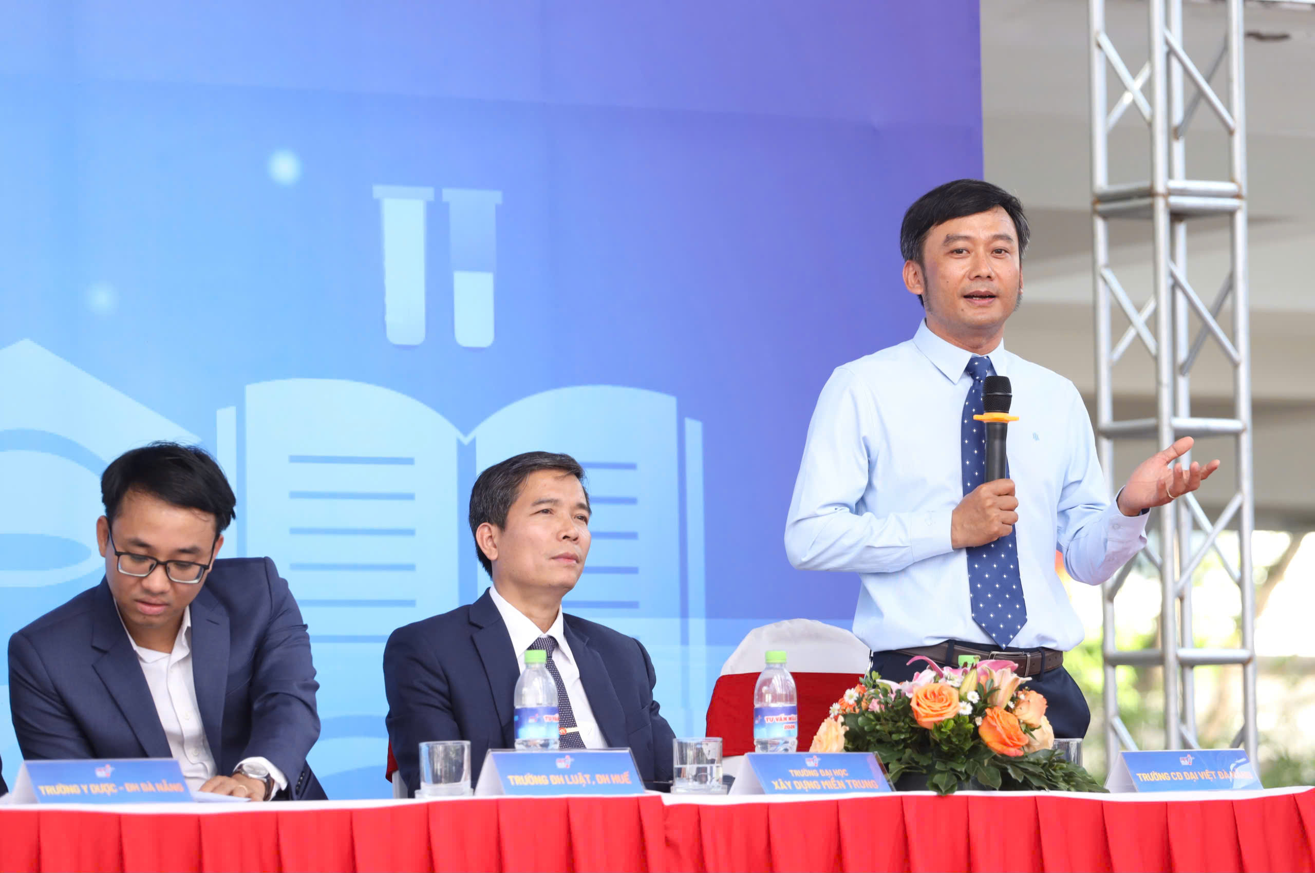 Tuyển sinh ĐH 2026: Phương thức x&eacute;t tuyển n&agrave;o c&oacute; nhiều lợi thế? - Ảnh 15.