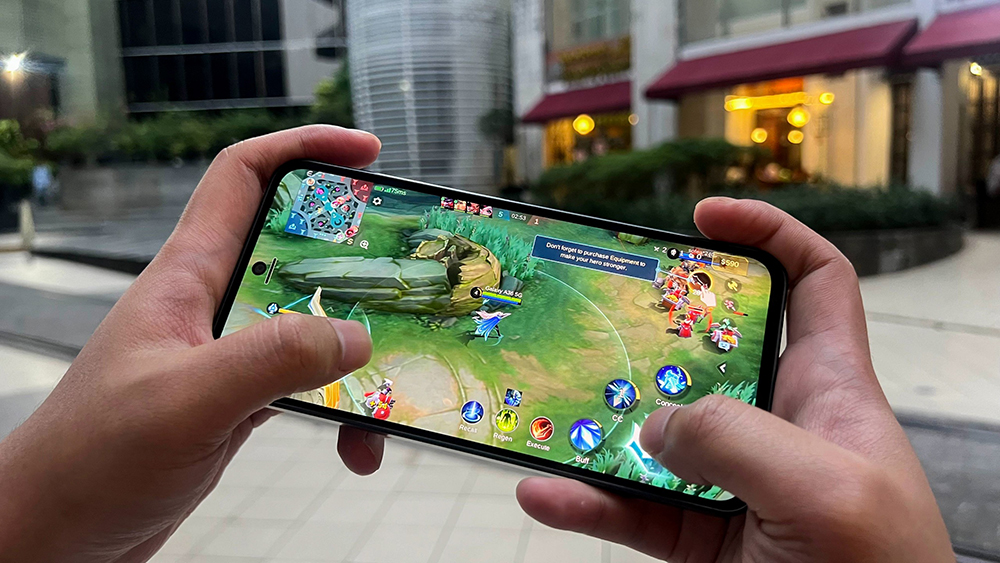 Top smartphone giá rẻ nhưng chiến game mượt trong năm 2026 - Ảnh 3.