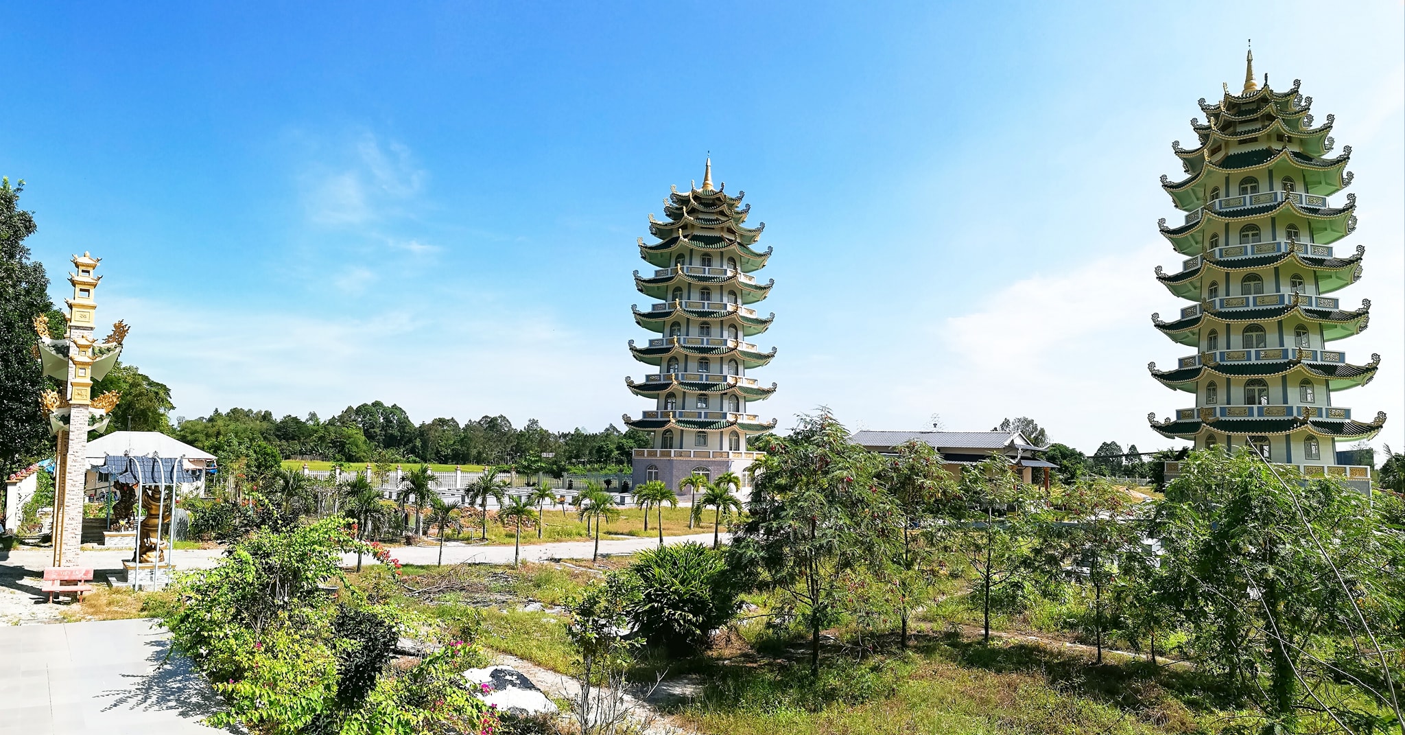 Ng&ocirc;i ch&ugrave;a miền T&acirc;y lo hậu sự cho h&agrave;ng ng&agrave;n người suốt nhiều năm - Ảnh 8.